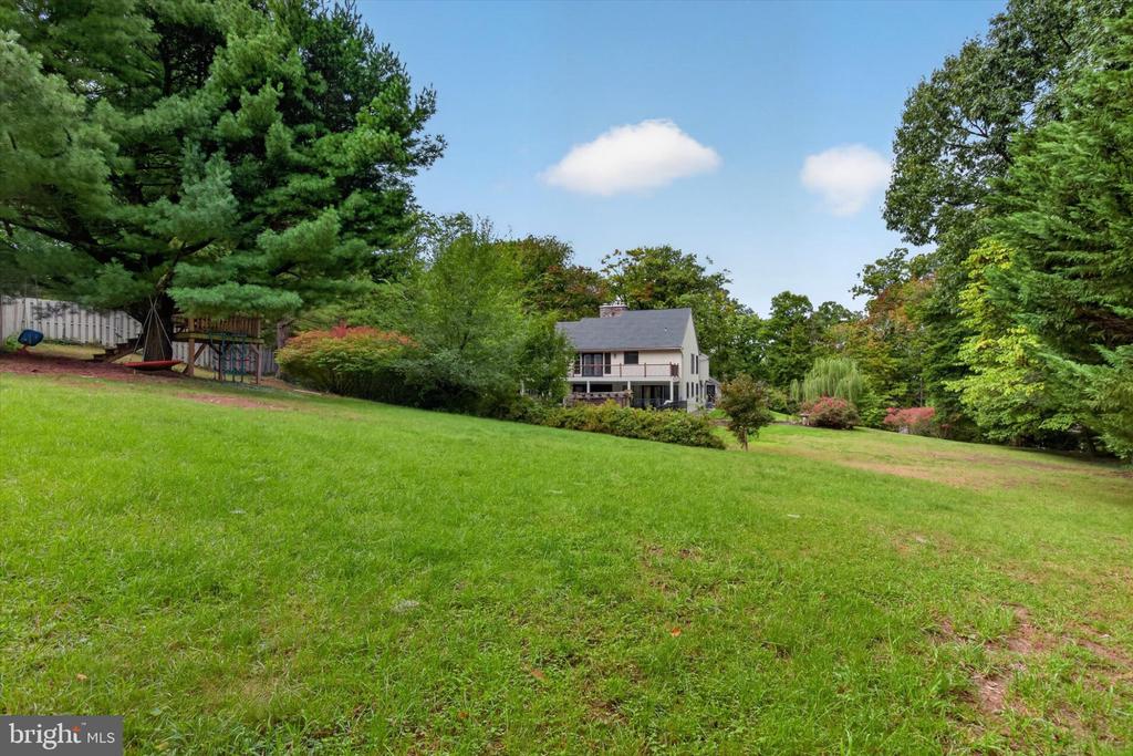 790 GLENWOOD DRIVE
