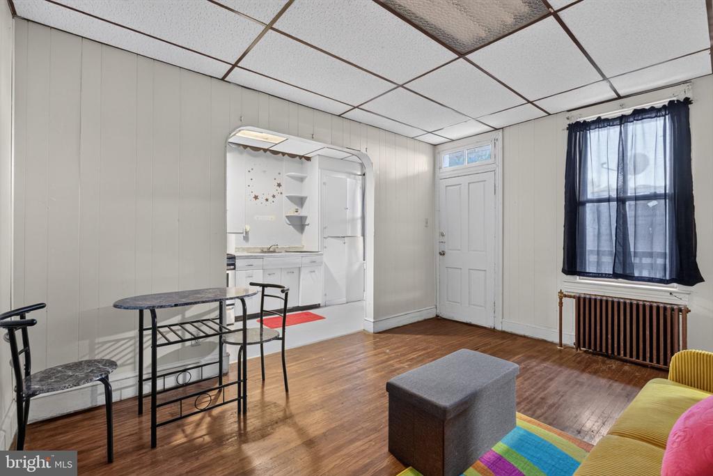 500 W PHILADELPHIA STREET