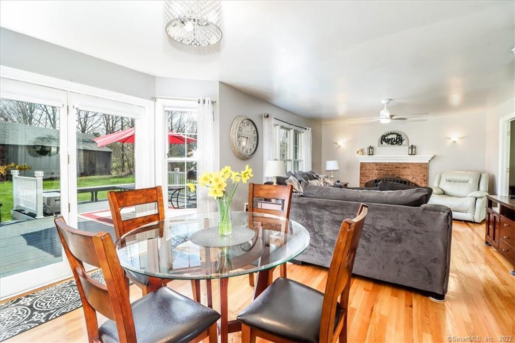 8 Fawn Meadow Lane