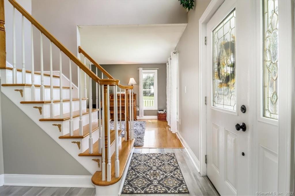 8 Fawn Meadow Lane