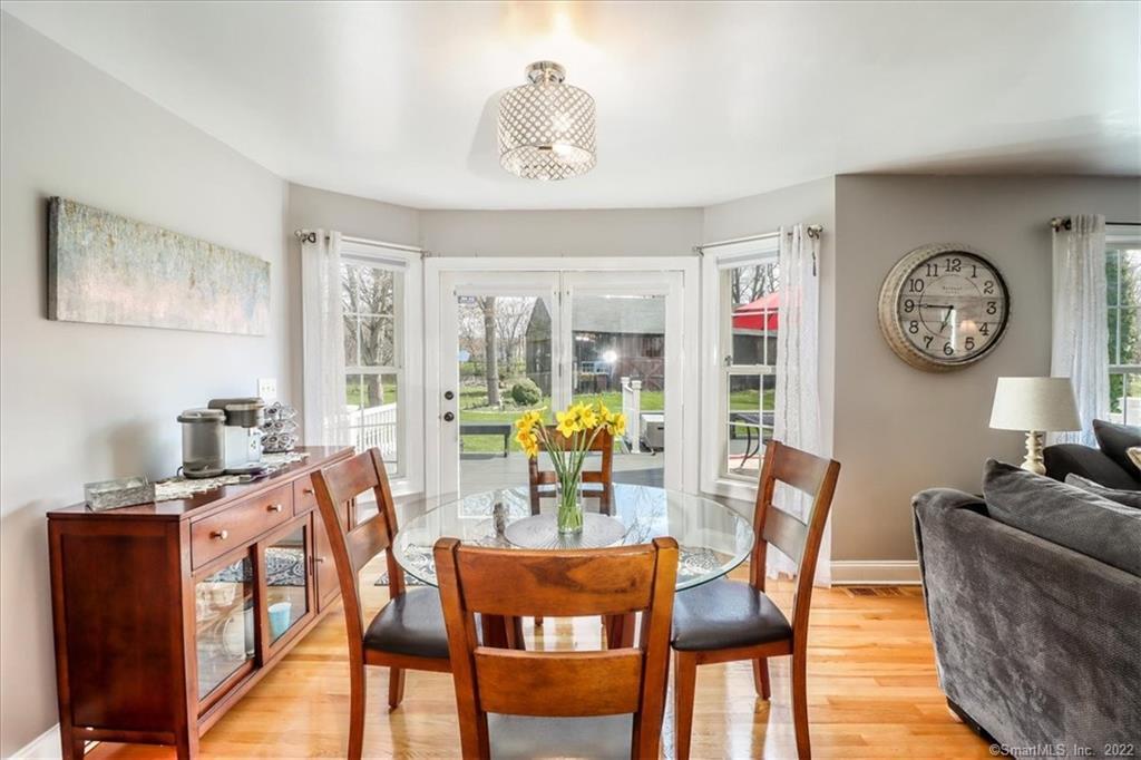 8 Fawn Meadow Lane