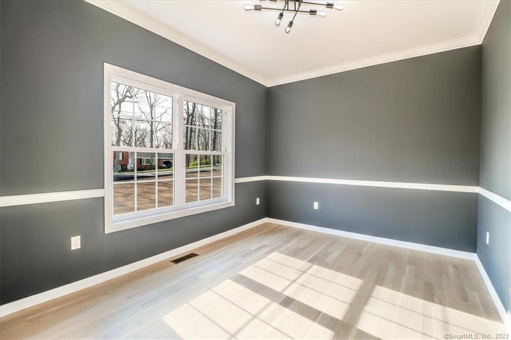 1239 Middletown