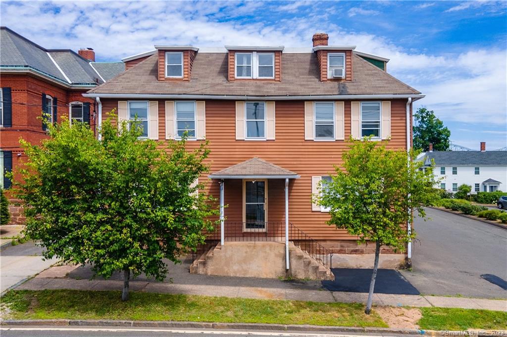 44 Washington Street