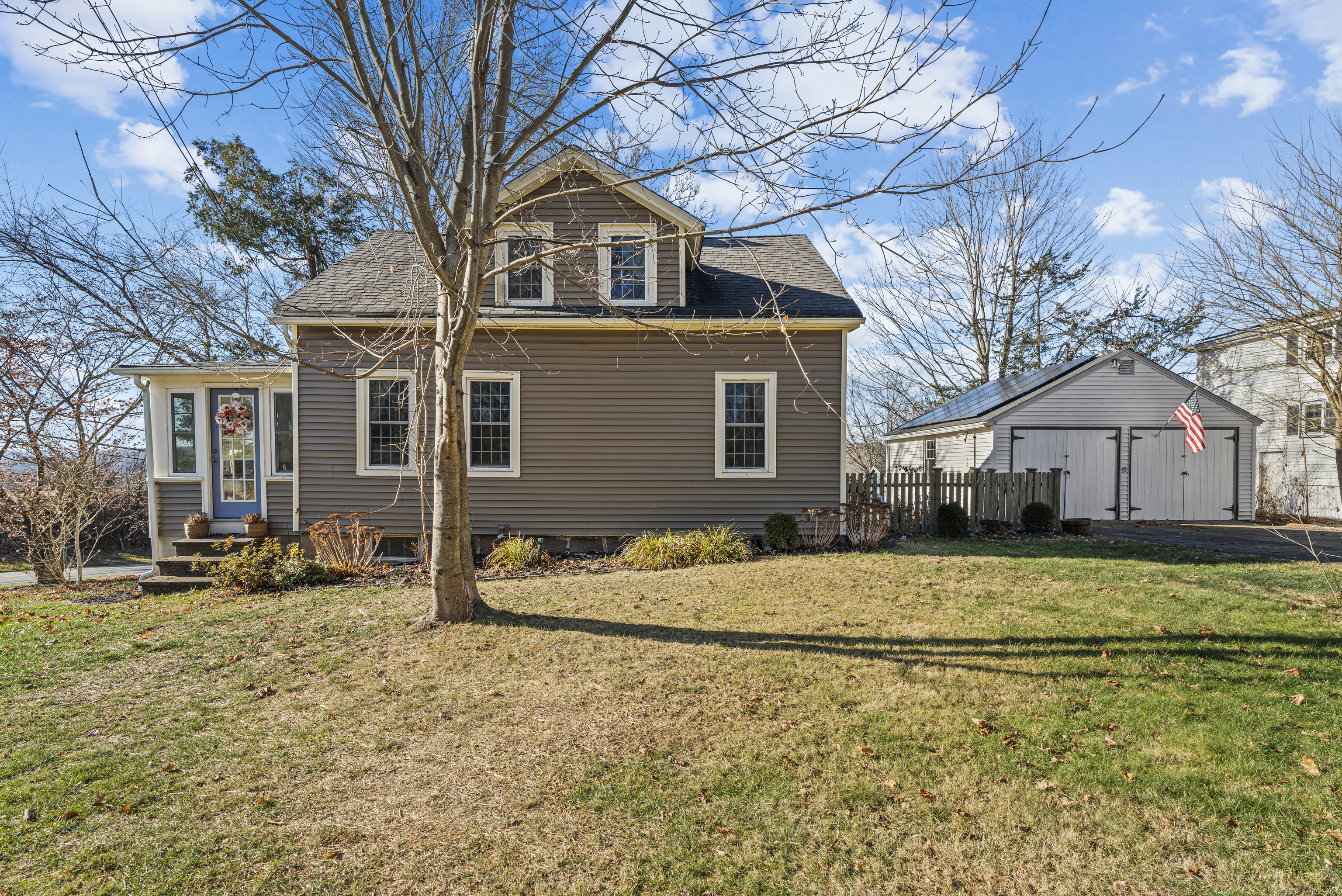 158 Maple Avenue