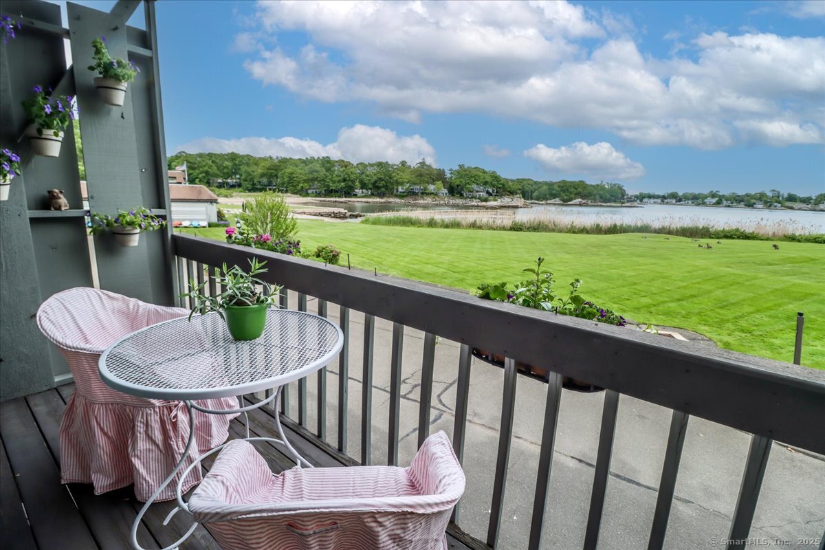 17 Harbour Village F