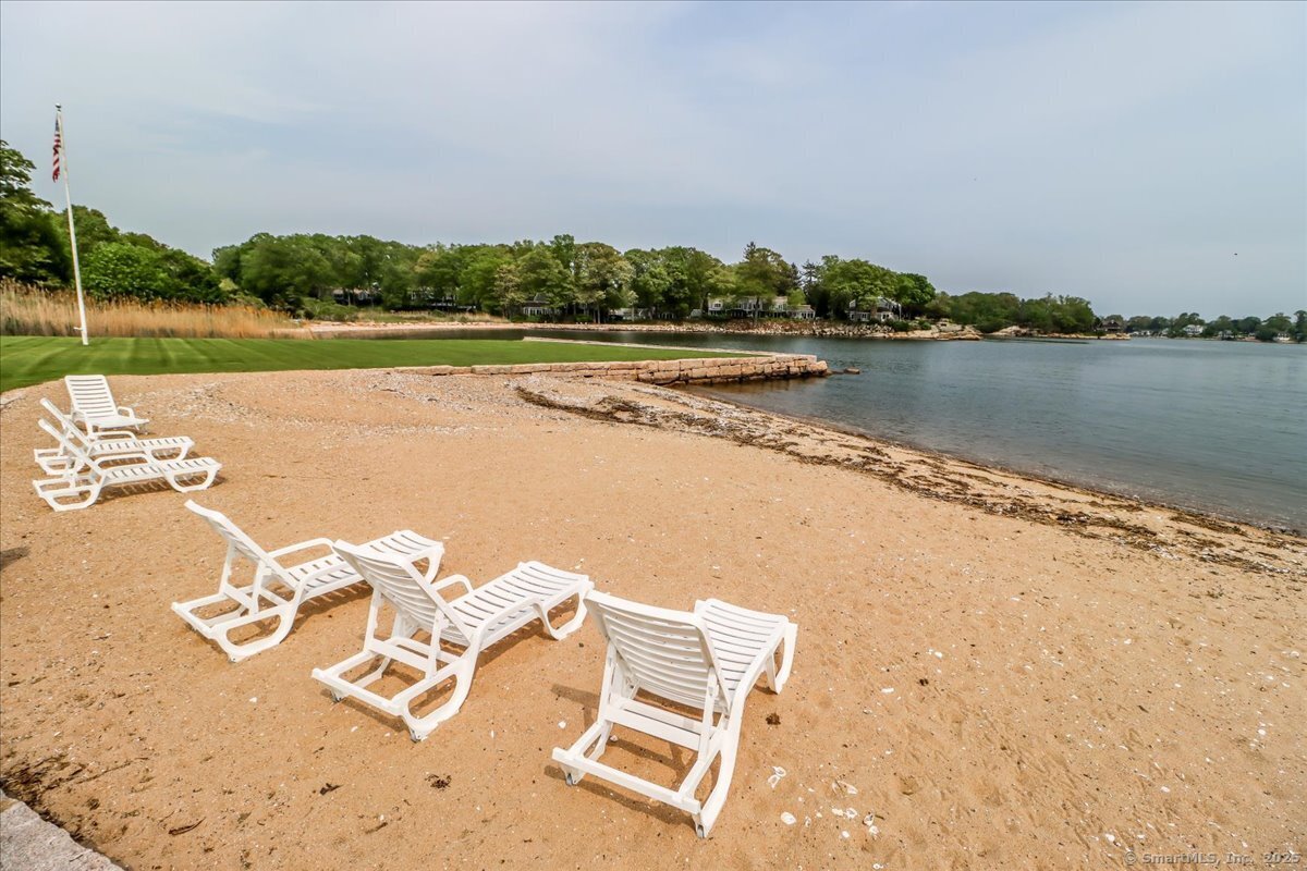 17 Harbour Village F