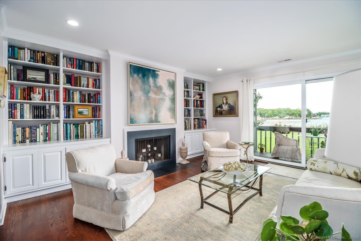 17 Harbour Village F