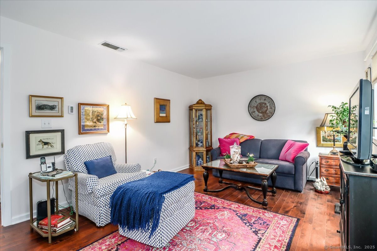 17 Harbour Village F