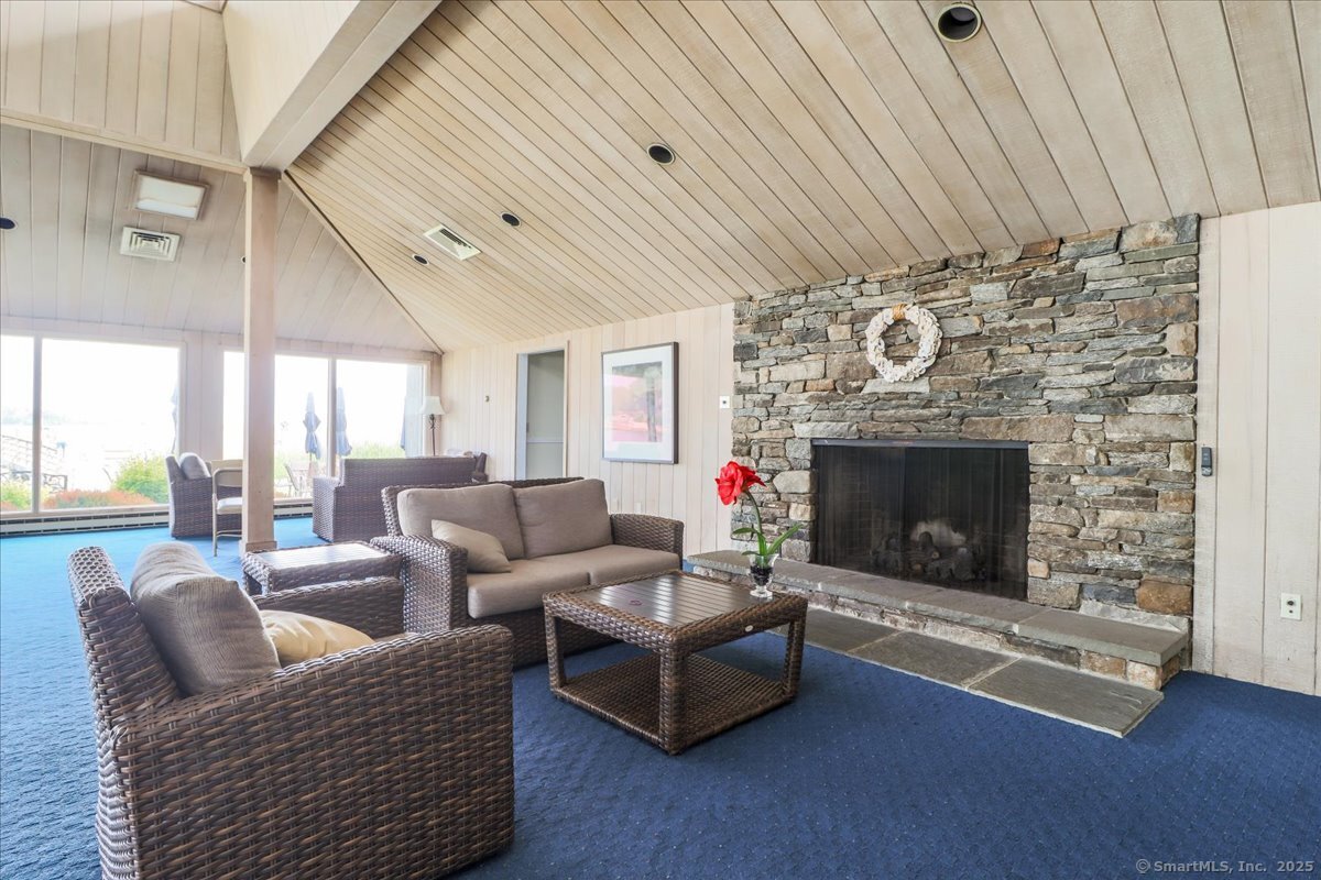 17 Harbour Village F