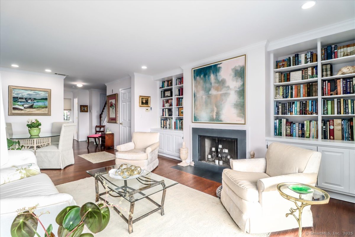 17 Harbour Village F