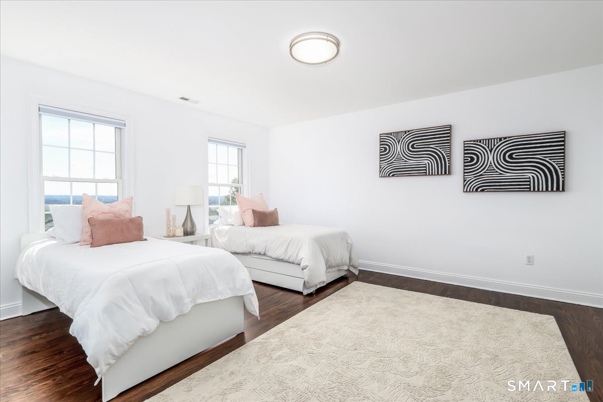 47 Ridgewood Terrace