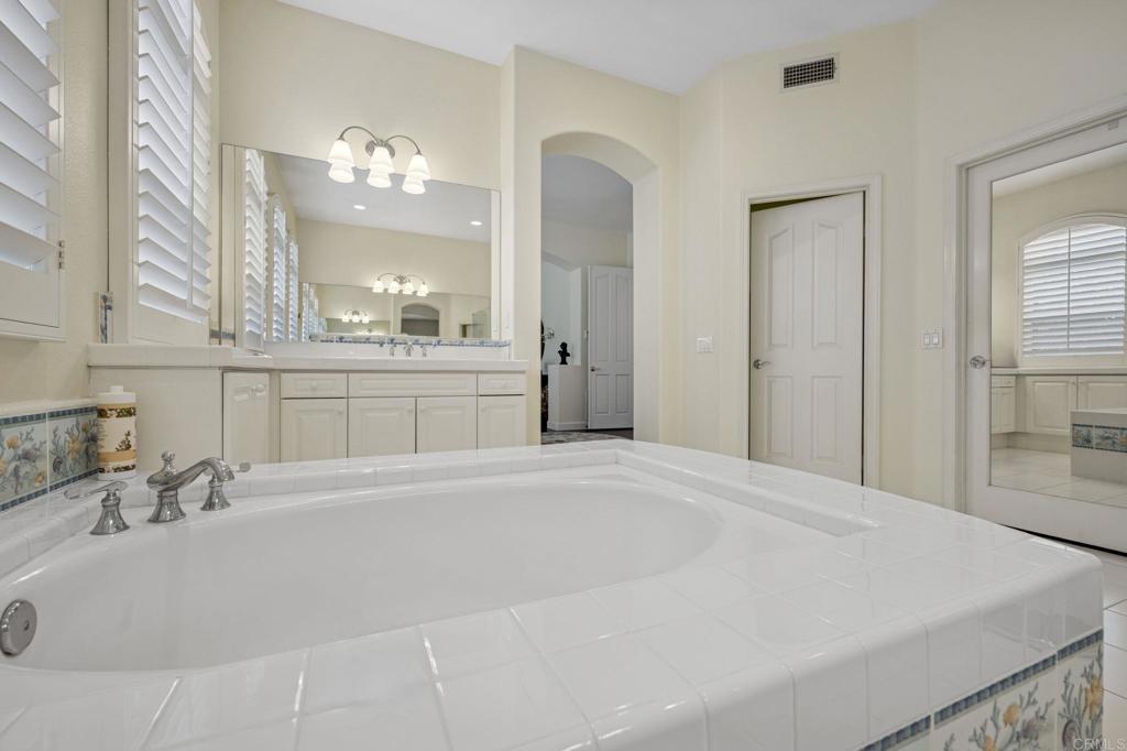 7001 Cattail Place