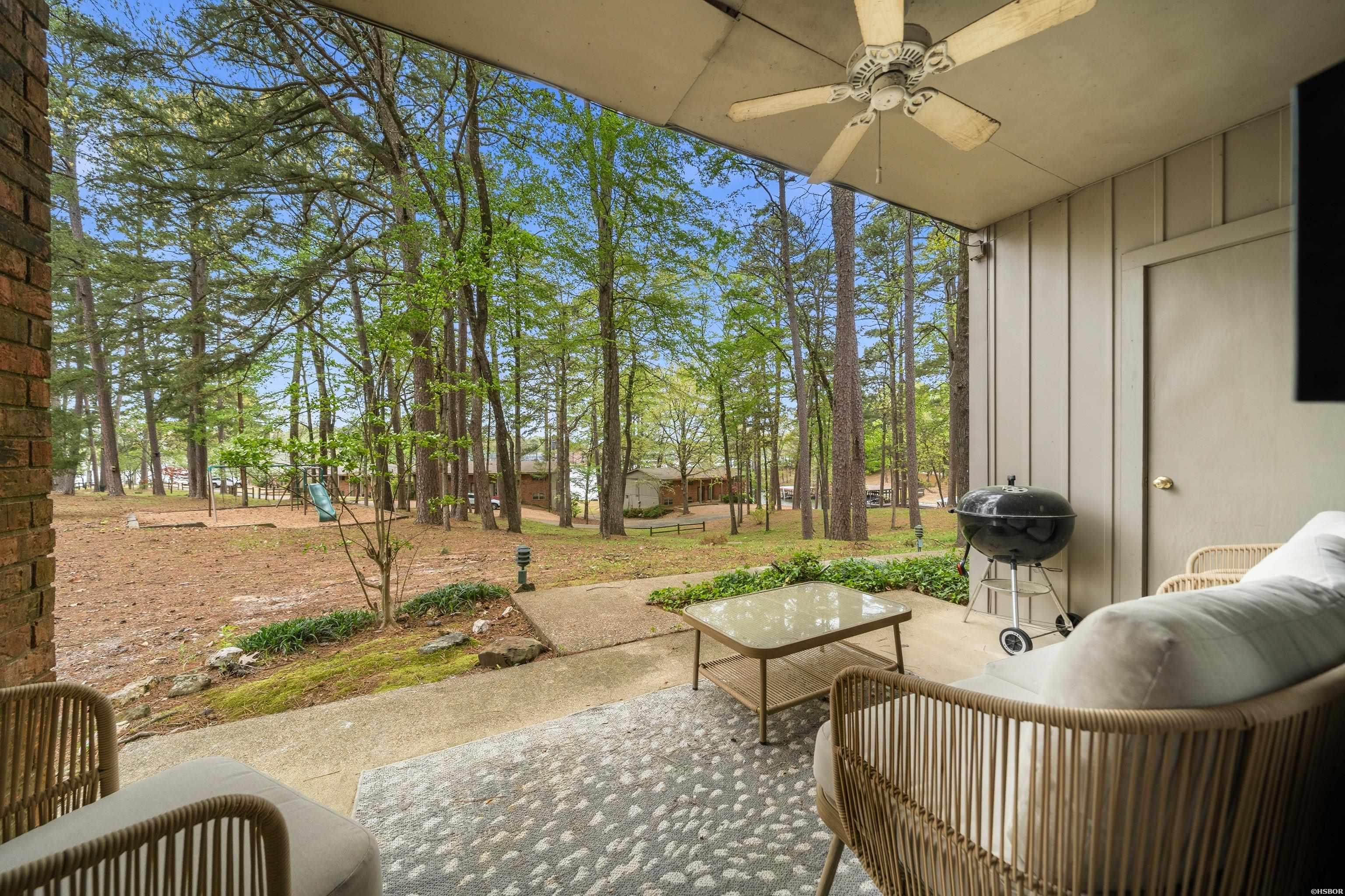 651 PENINSULA Drive Unit: 28
