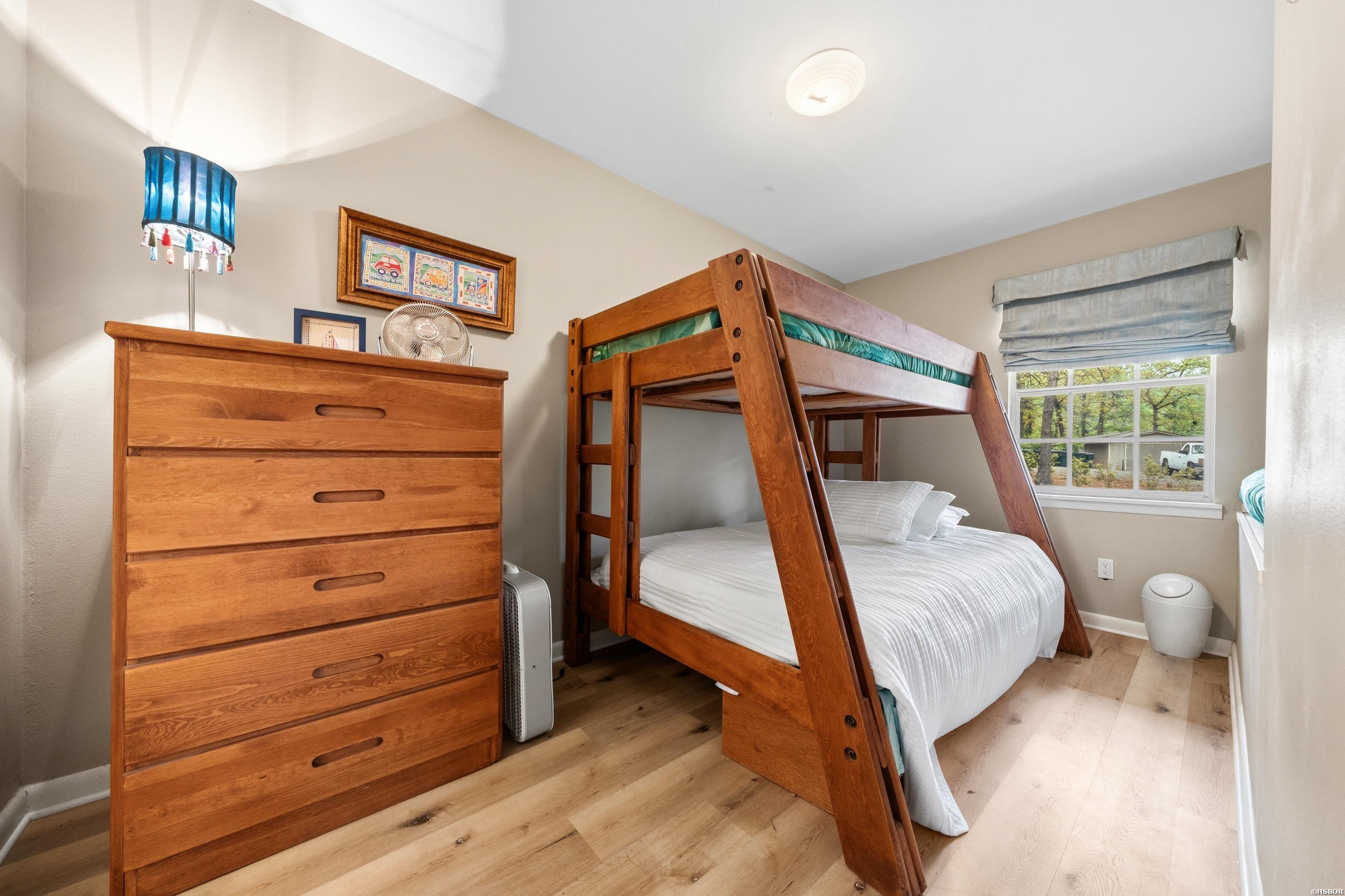 651 PENINSULA Drive Unit: 28