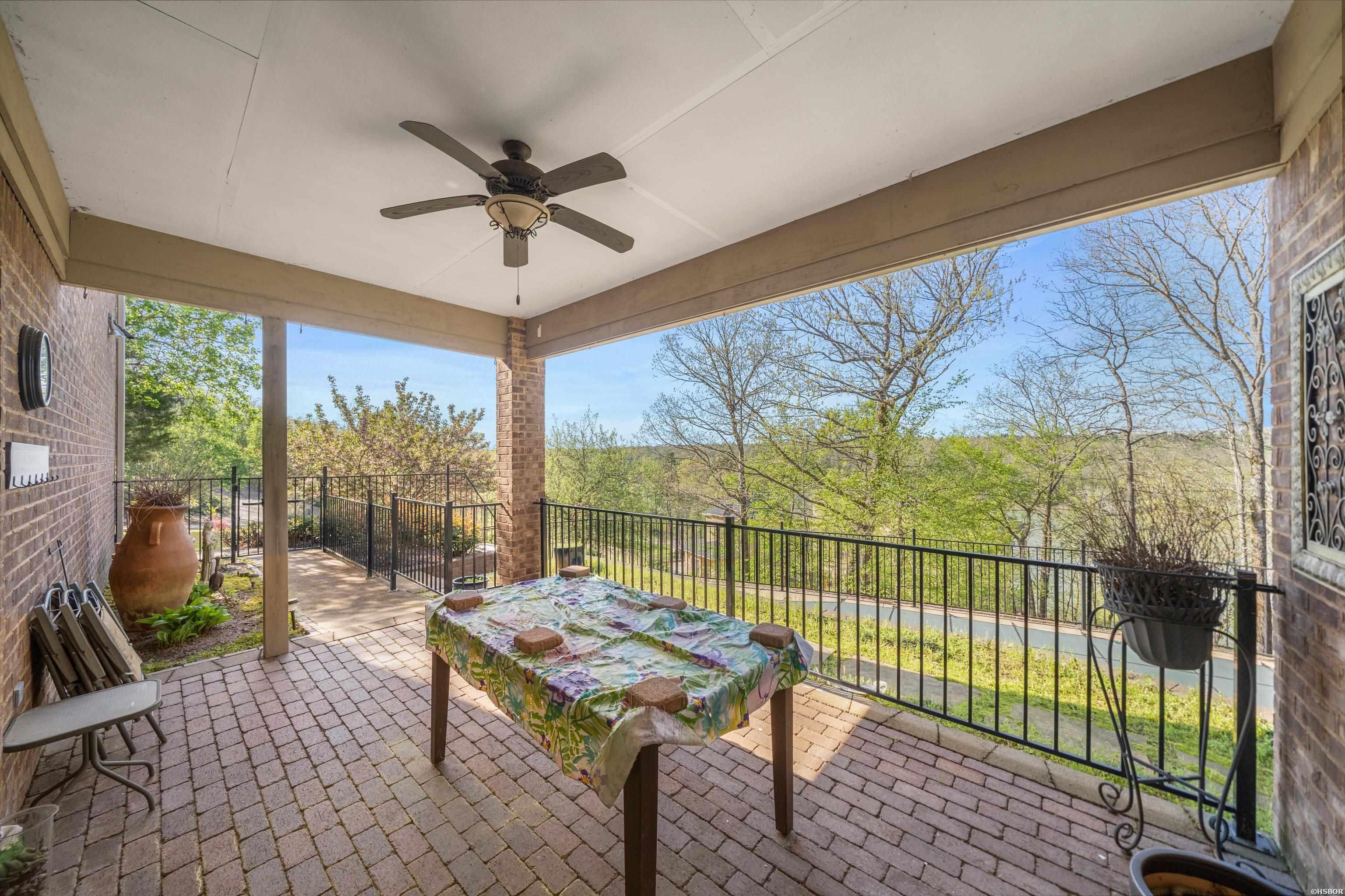 134 LAKE FOREST SHORES