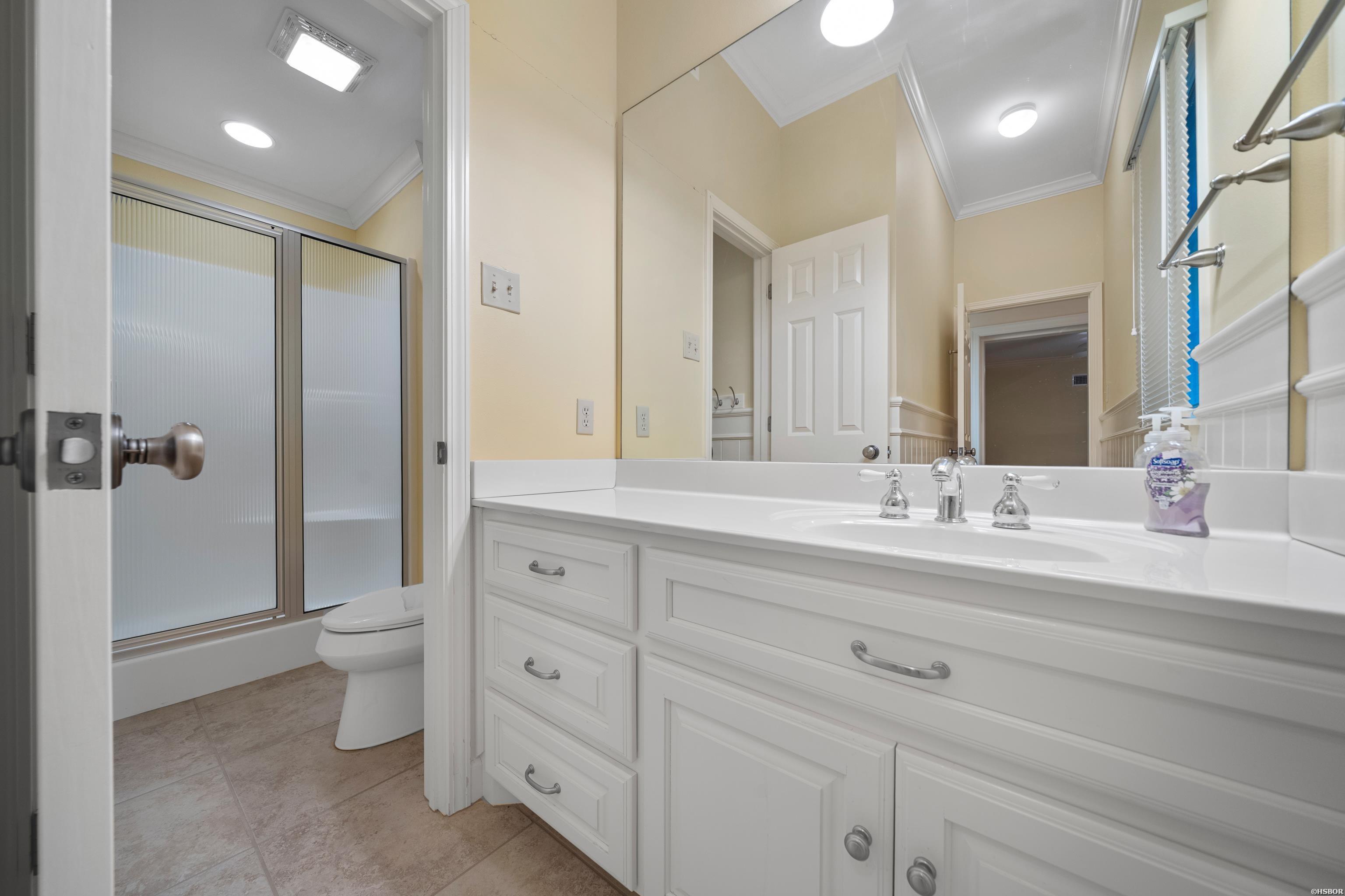 134 LAKE FOREST SHORES