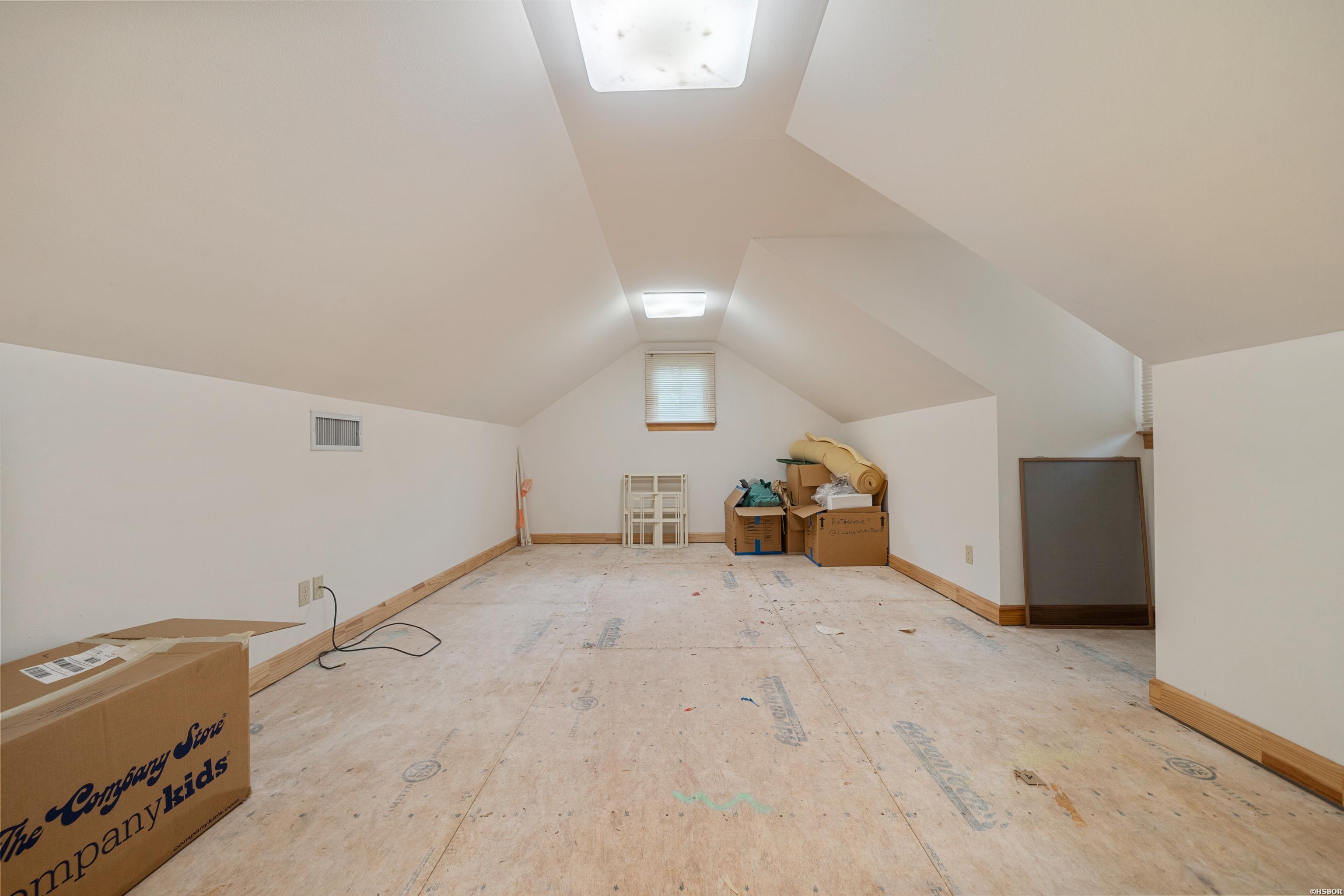 134 LAKE FOREST SHORES