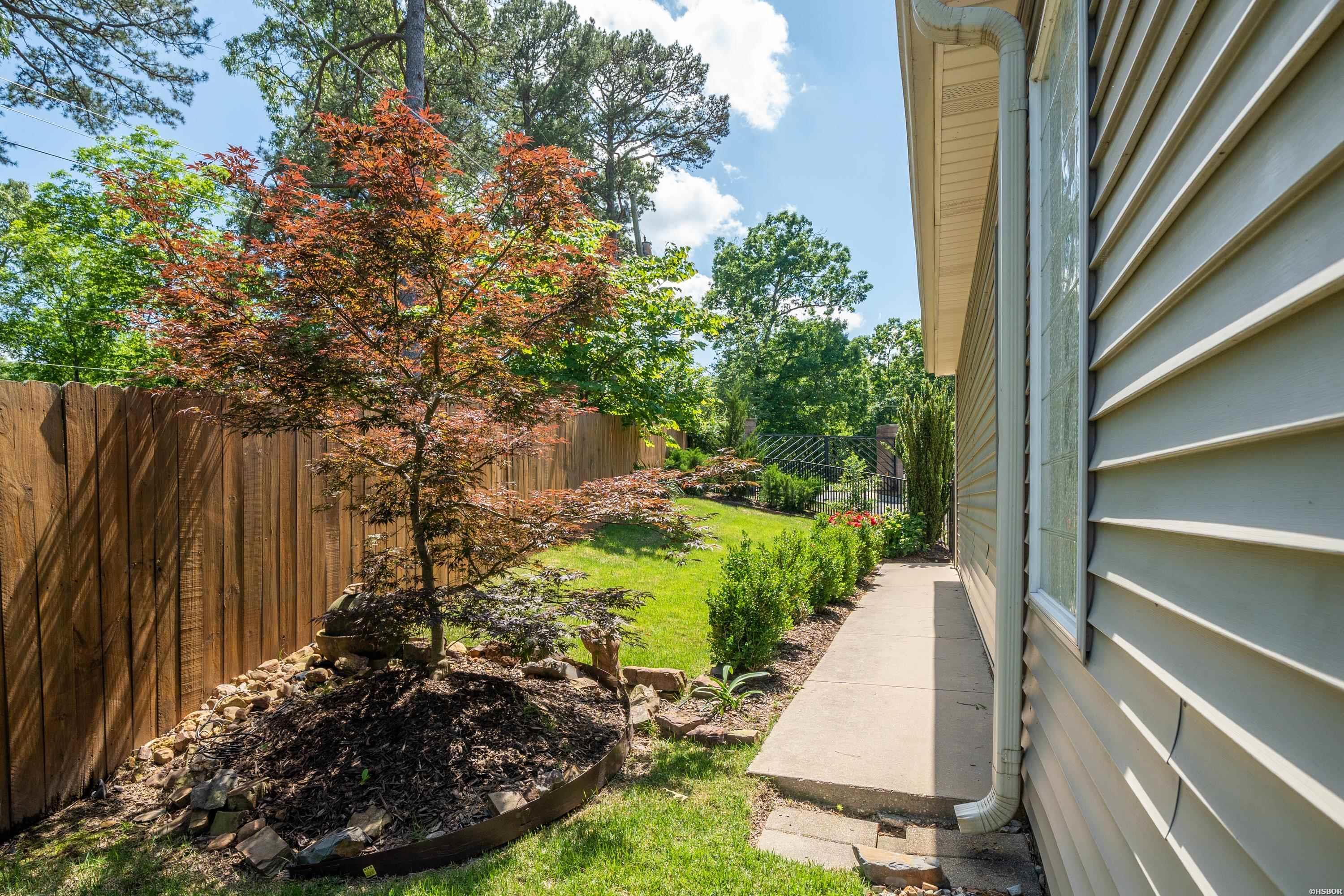 102 EAGLE VIEW Point