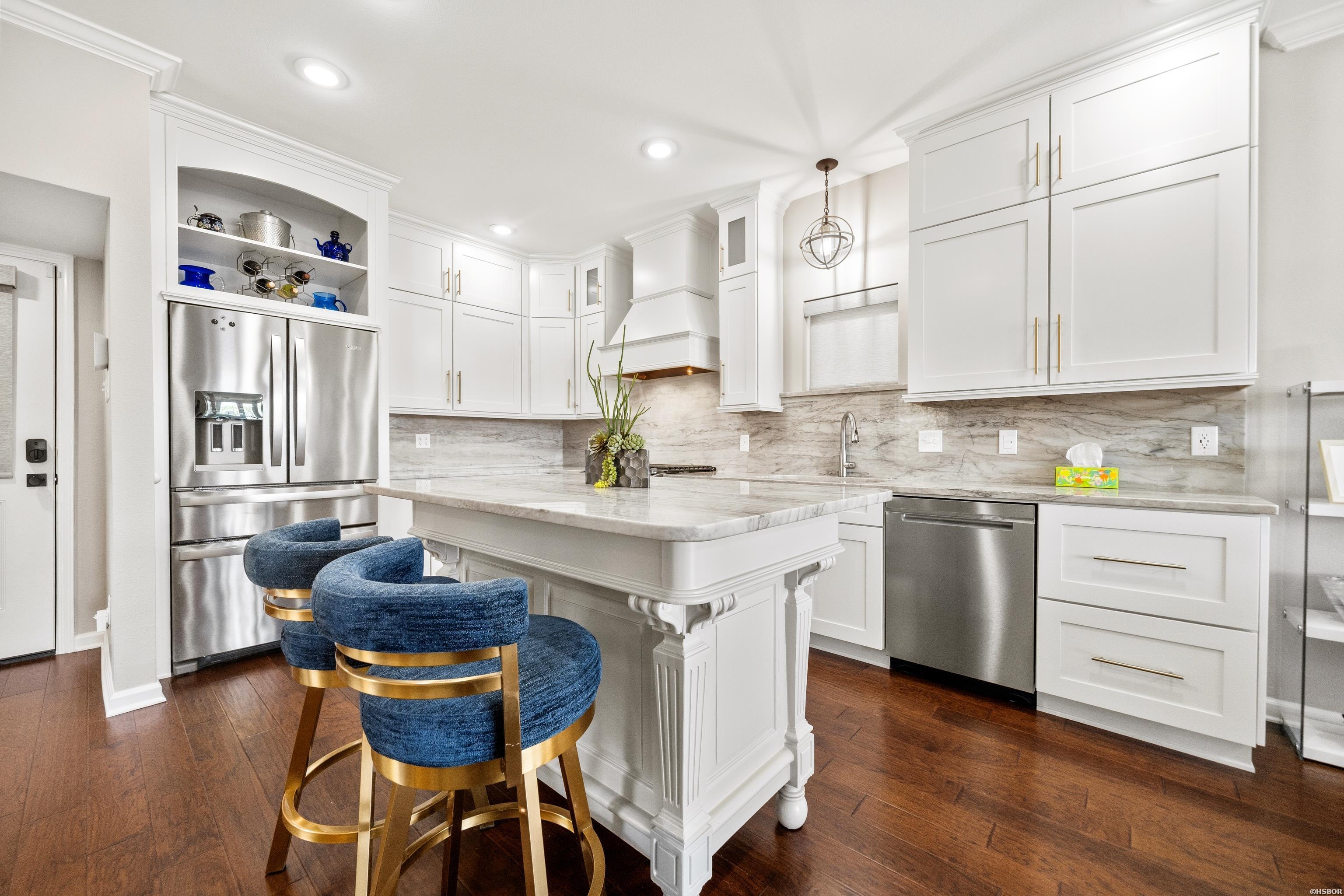102 EAGLE VIEW Point