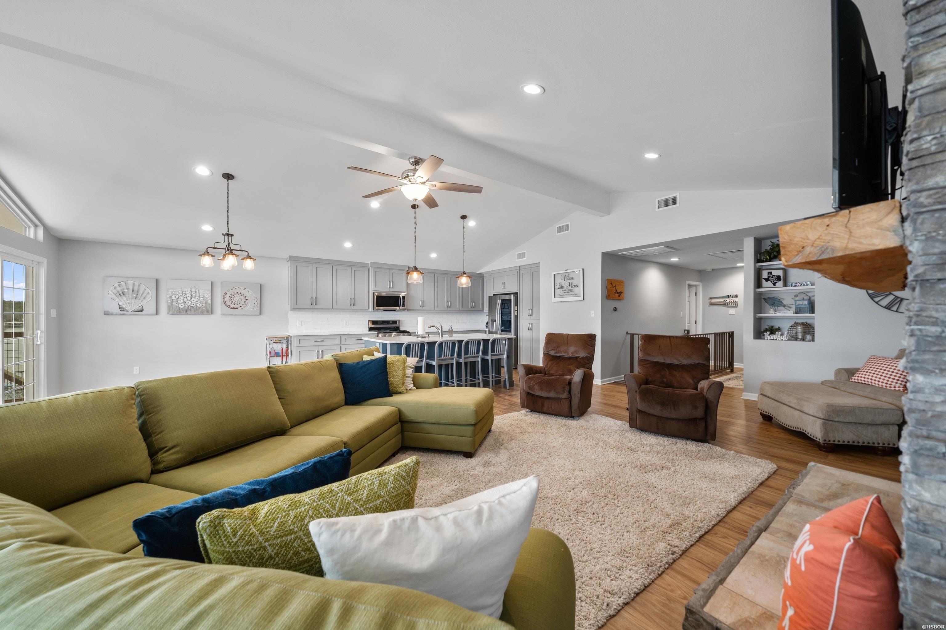 314 PARADISE Point