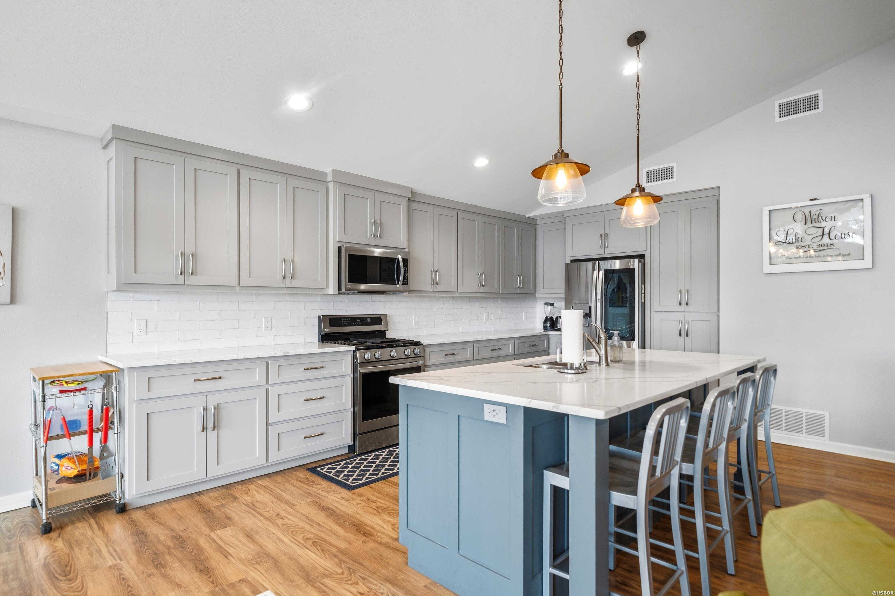 314 PARADISE Point
