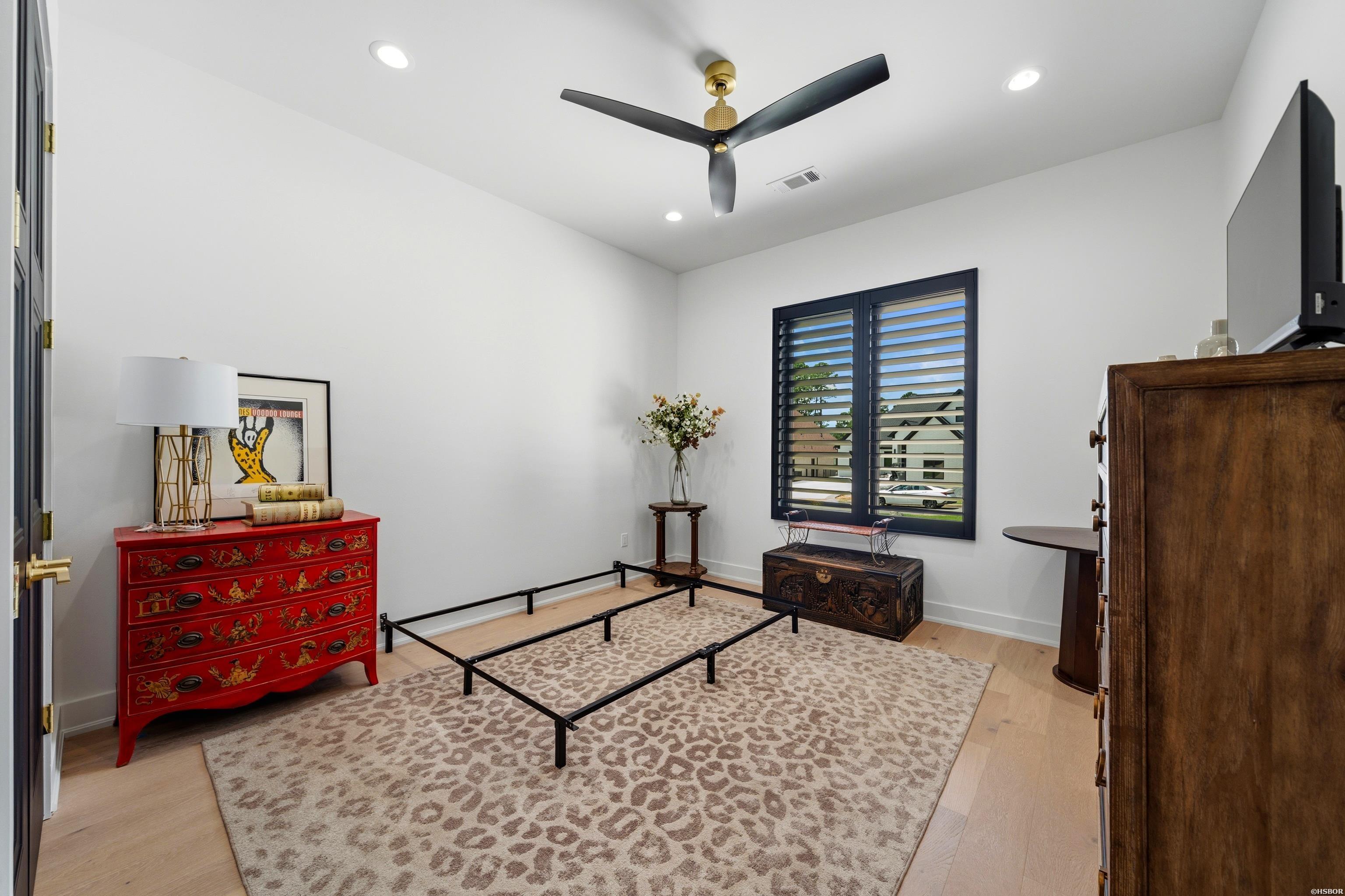 177 ARLINGTON PARK