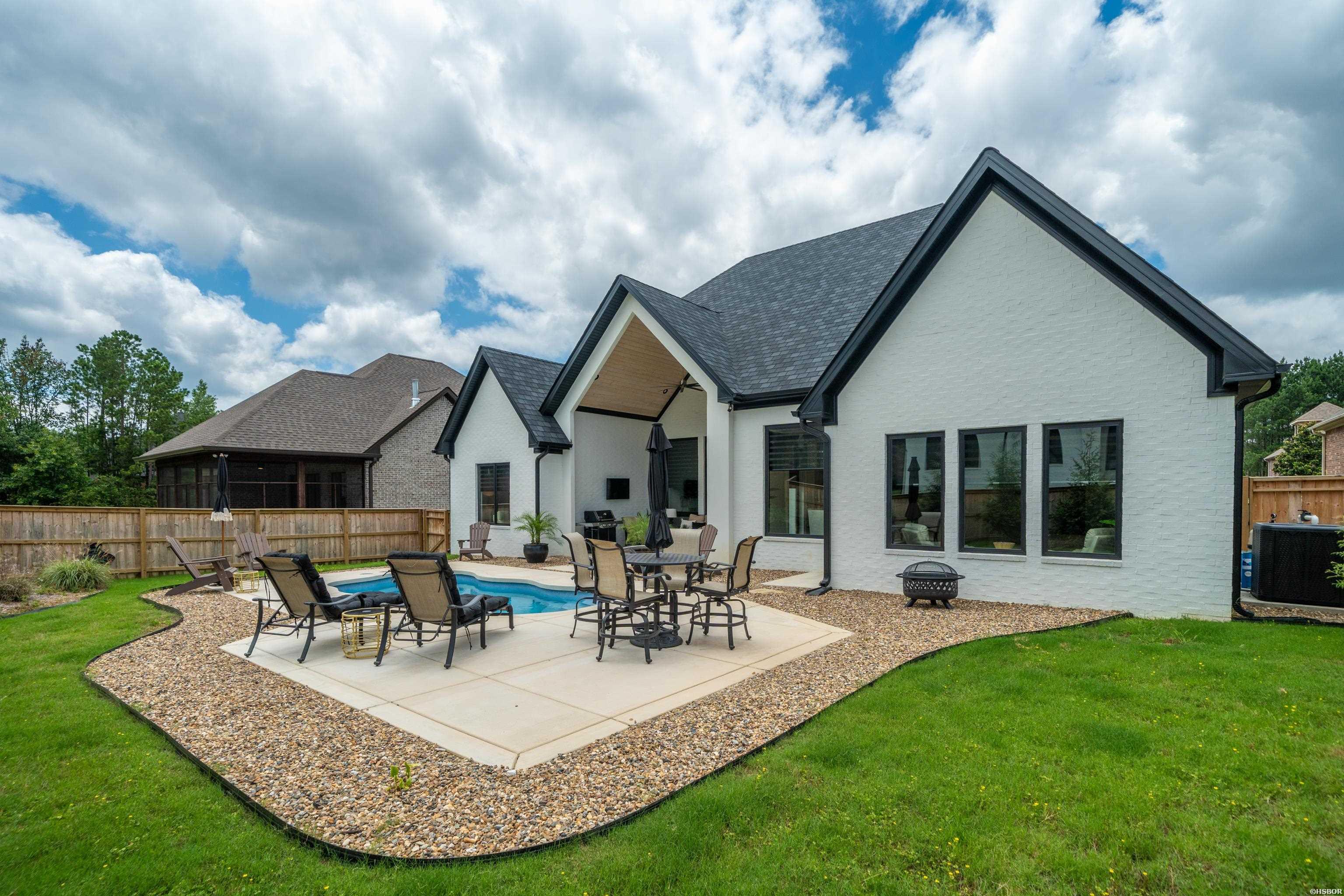 177 ARLINGTON PARK