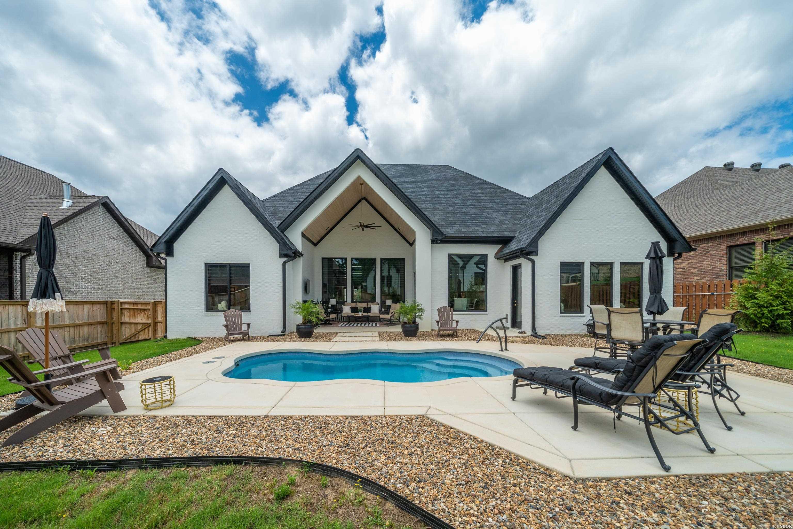 177 ARLINGTON PARK