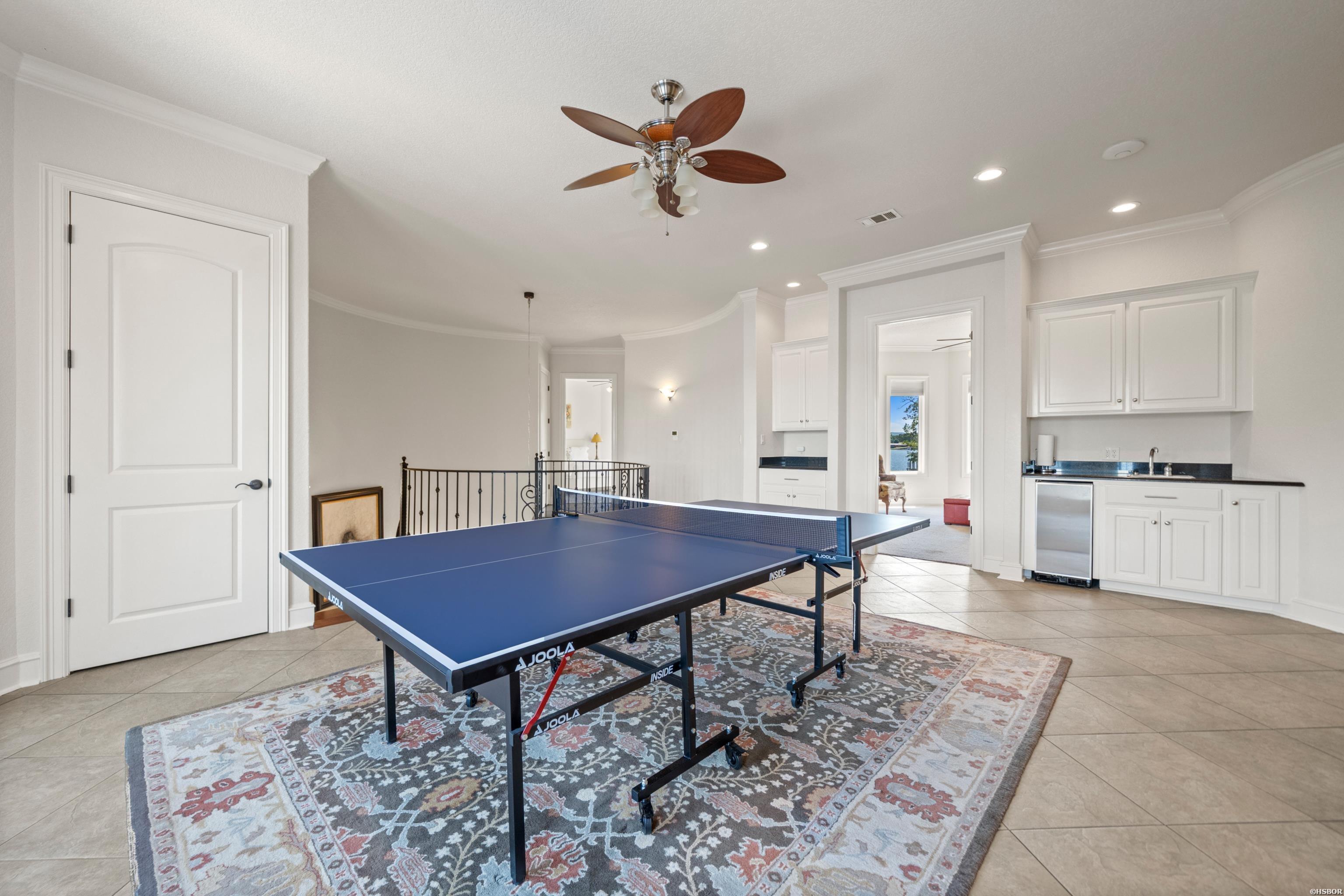 109 ROADRUNNER Point