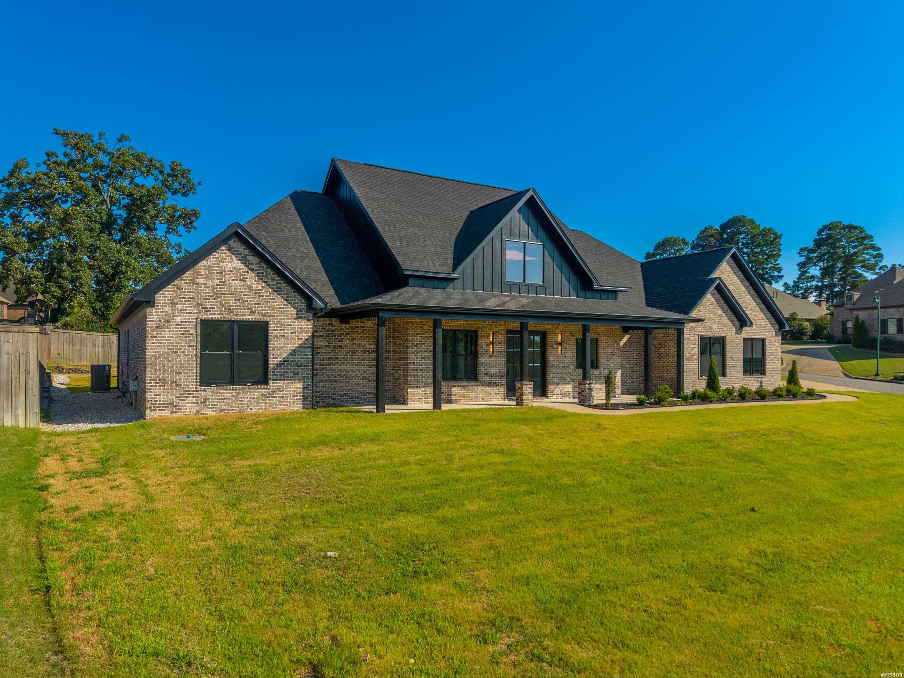 137 ARLINGTON PARK Terrace