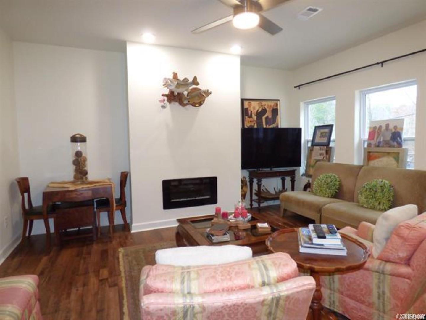 108 BELLAIRE Loop