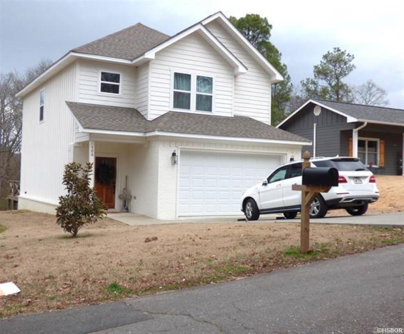 108 BELLAIRE Loop