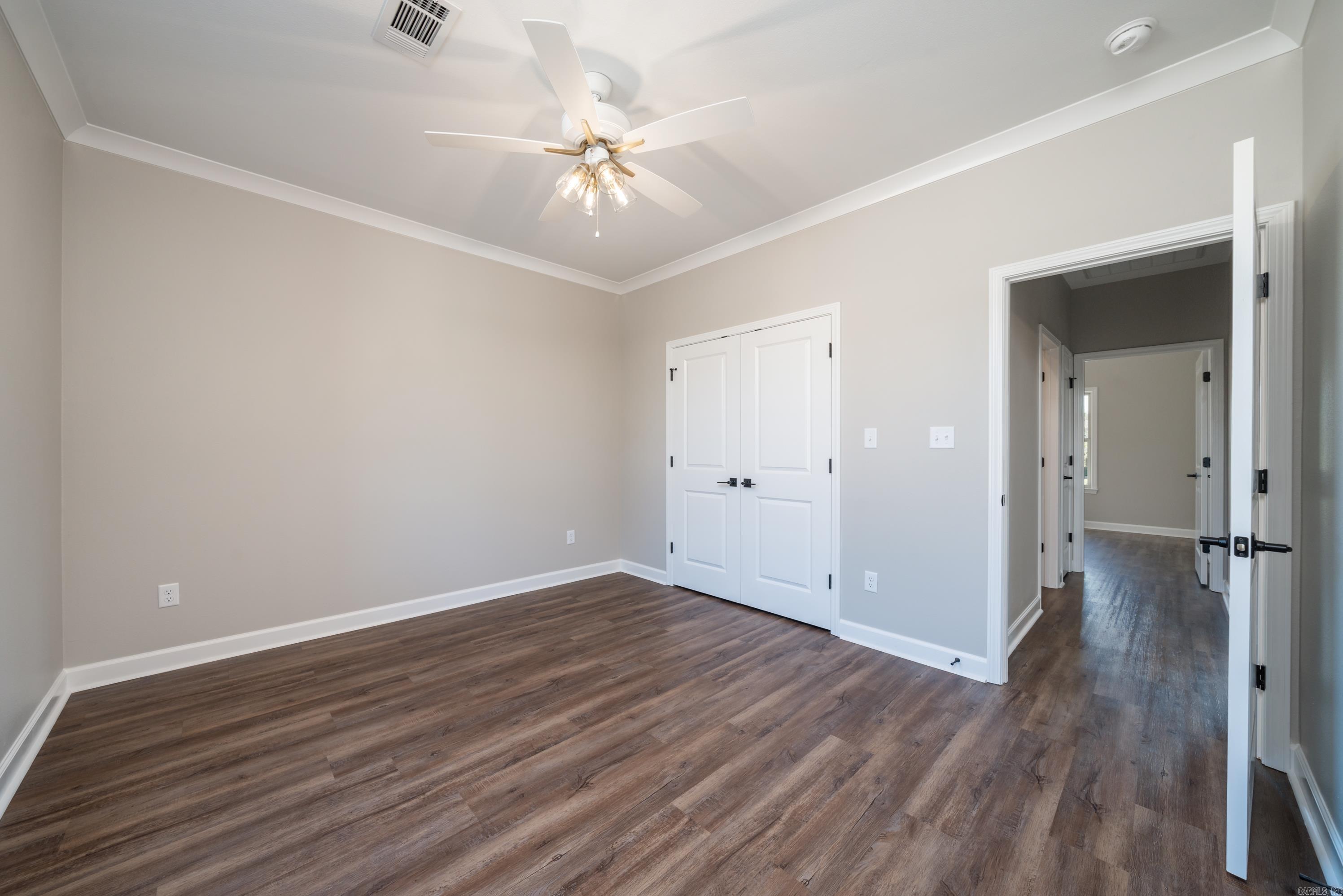 142 E. San Mateo