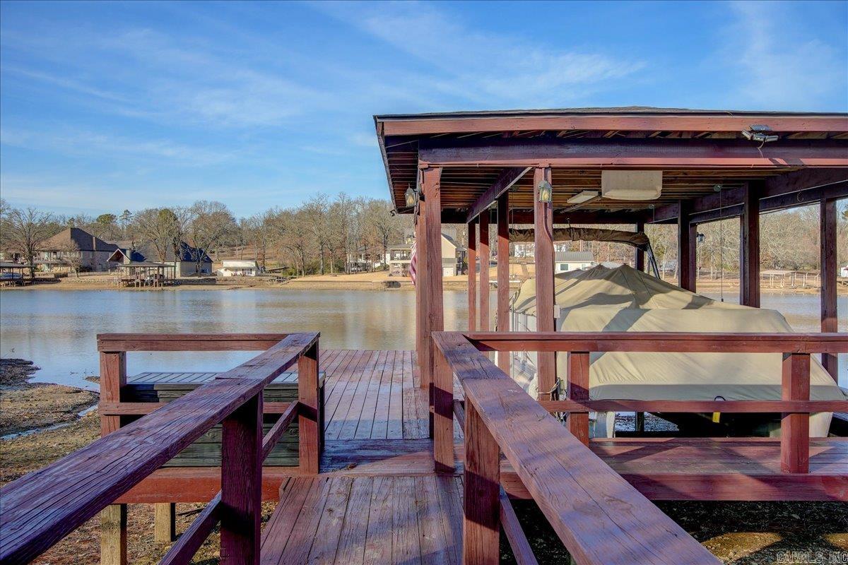 182 Arkota Shores Dr