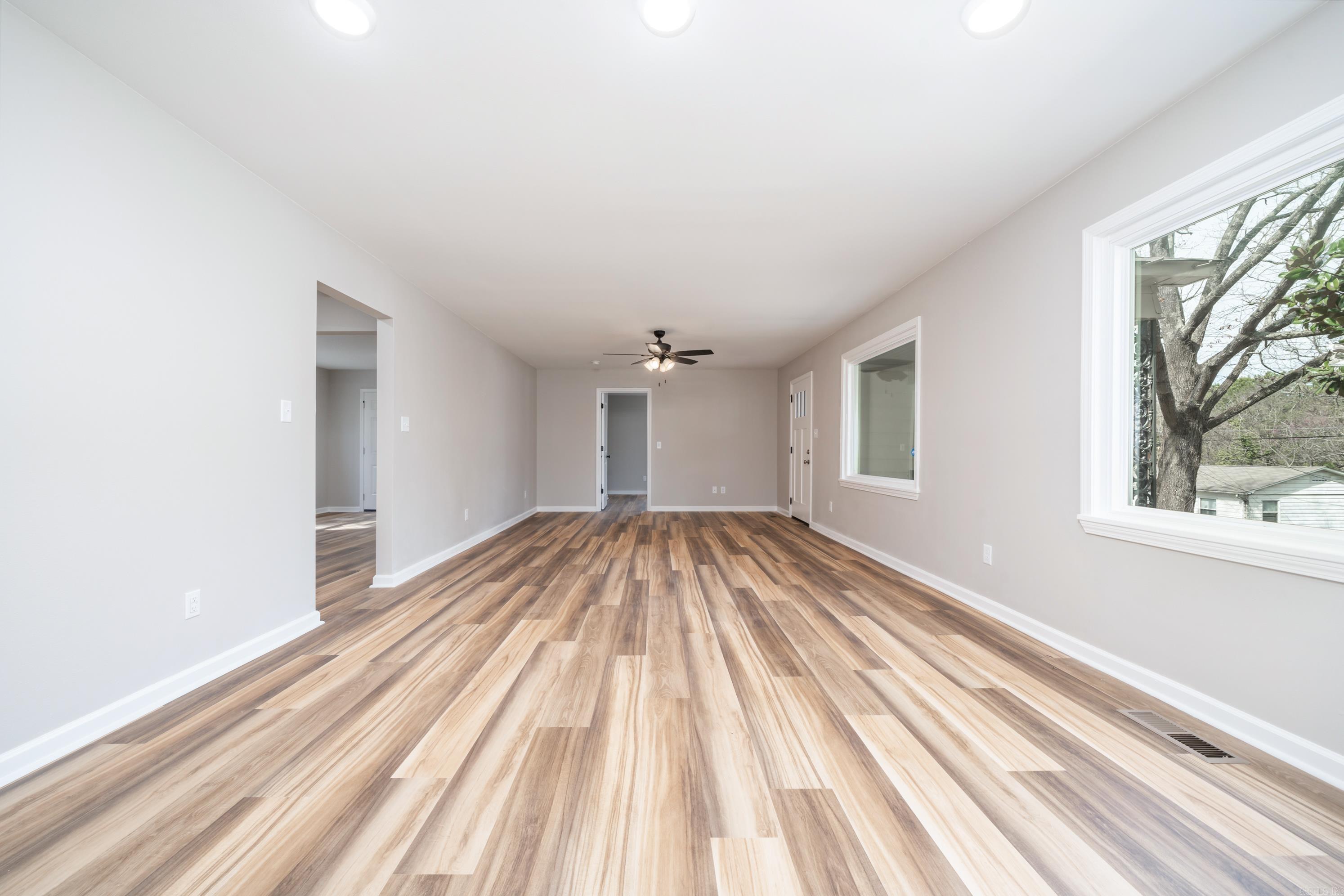503 Woodlawn Ave