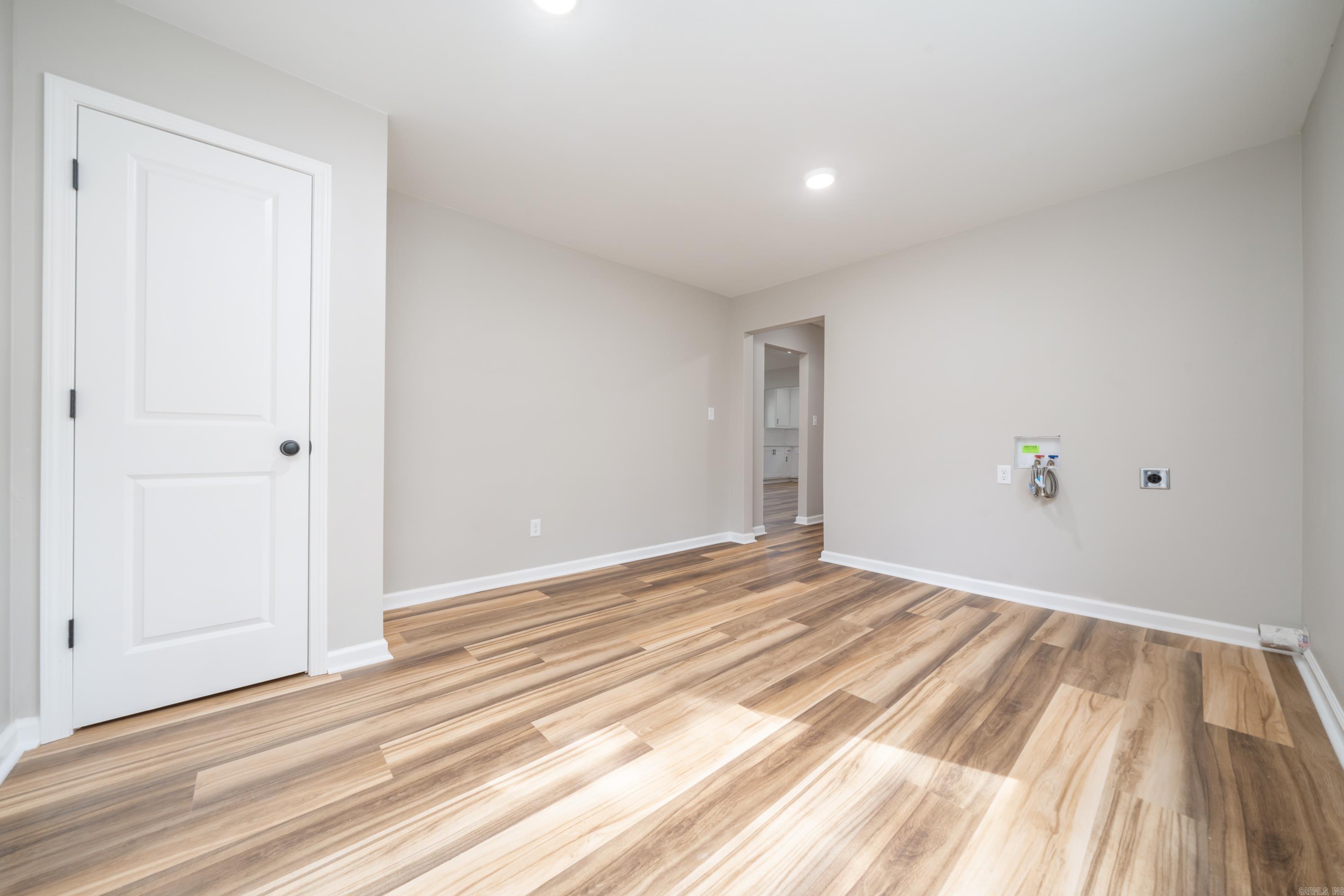 503 Woodlawn Ave