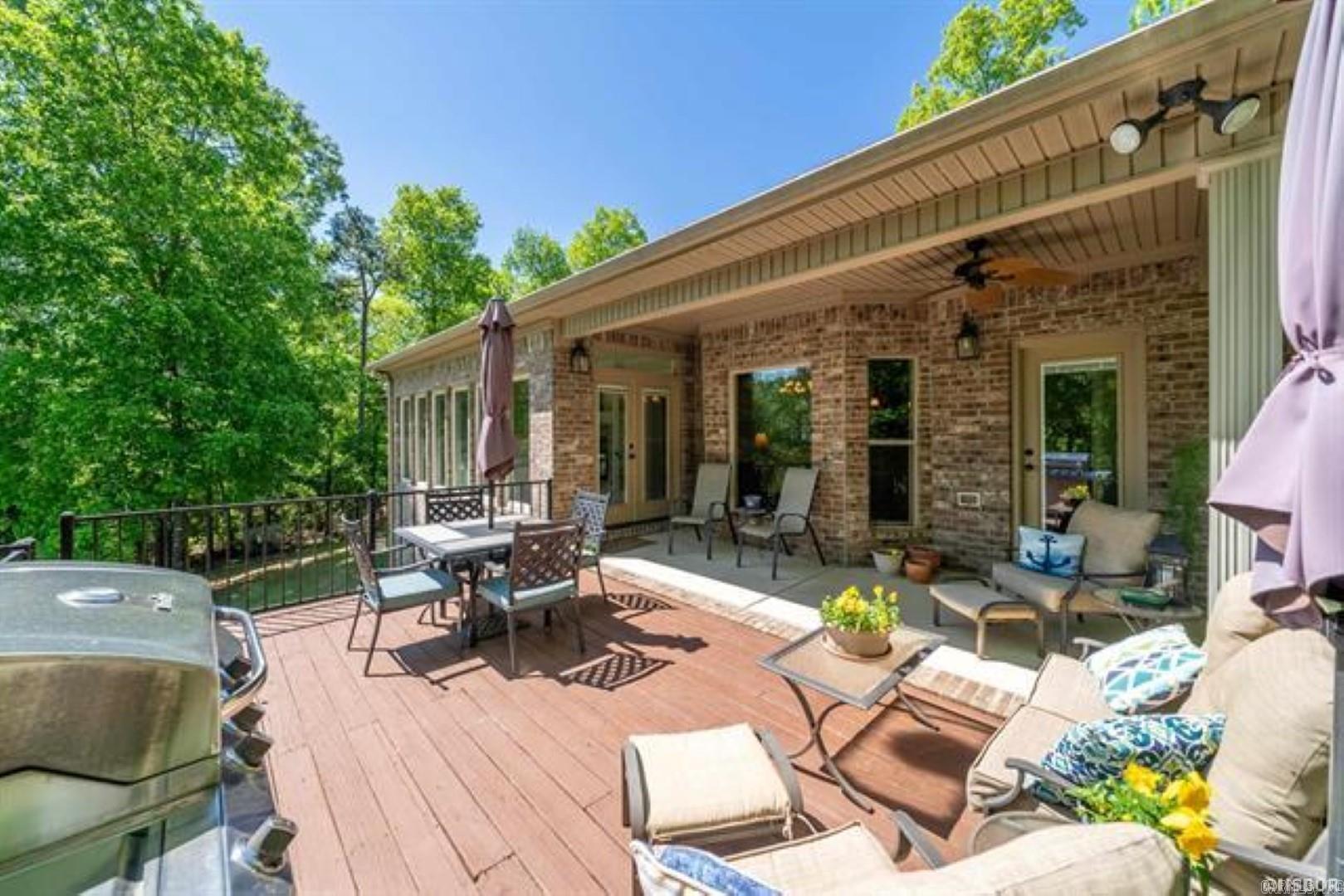 299 Longview Point