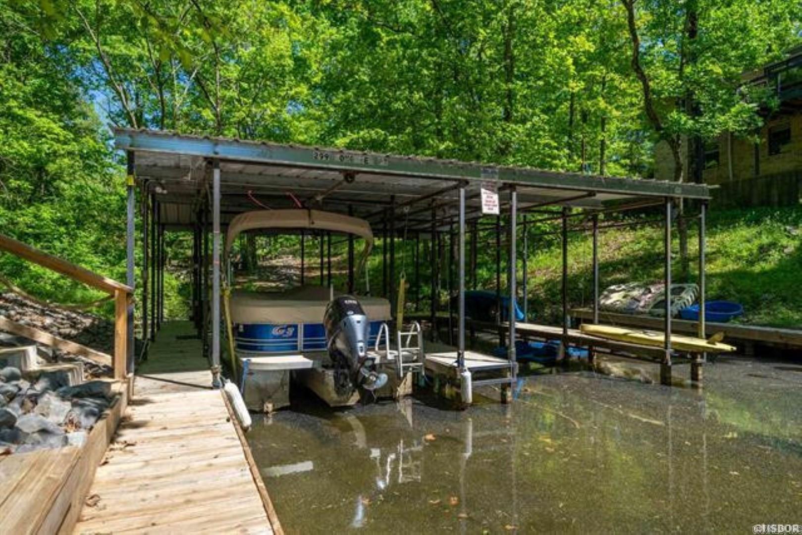 299 Longview Point