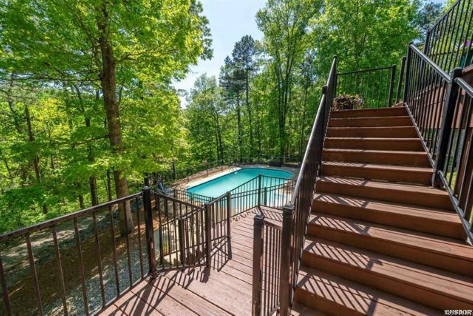 299 Longview Point