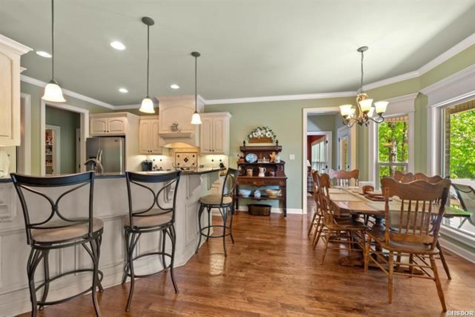 299 Longview Point