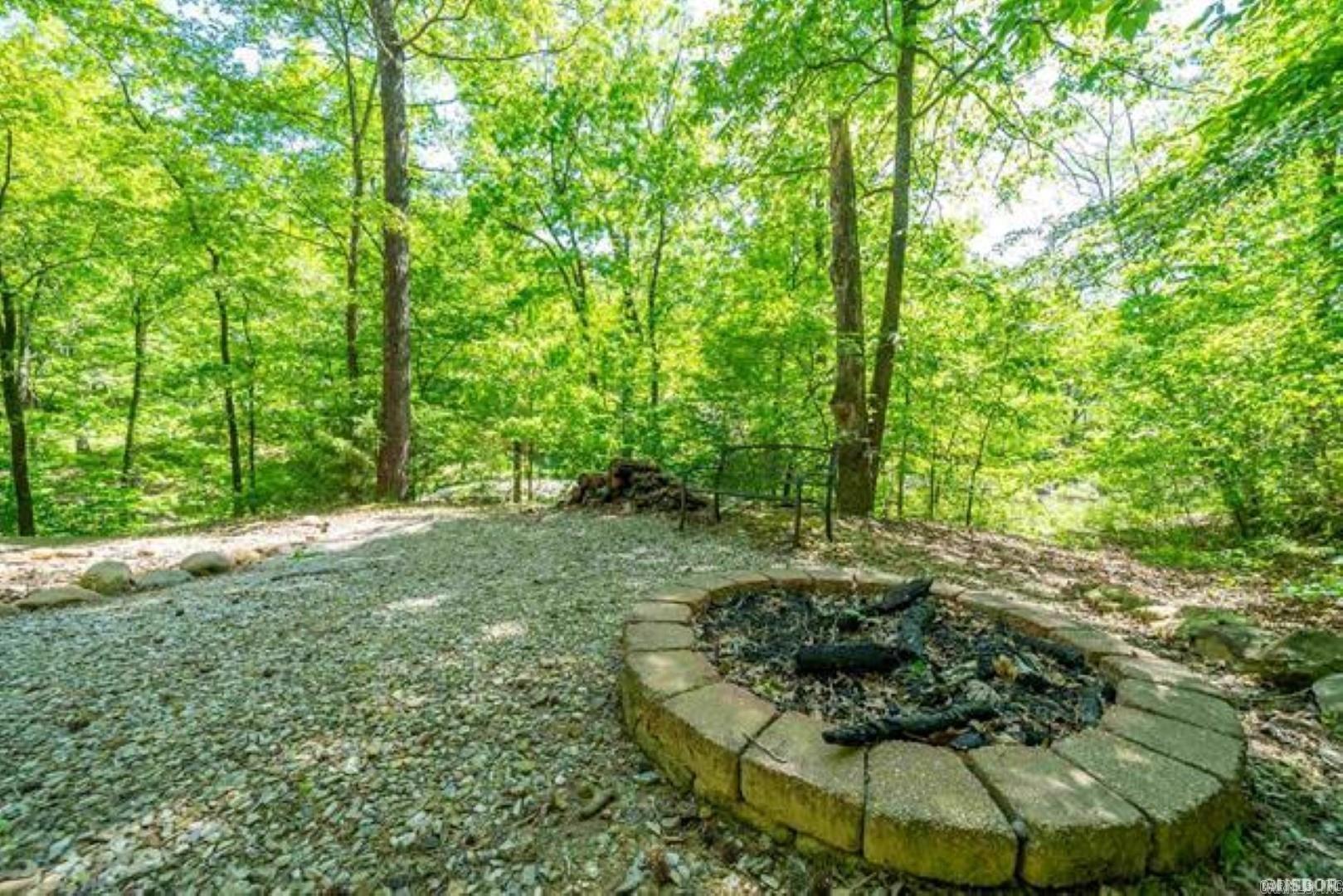 299 Longview Point