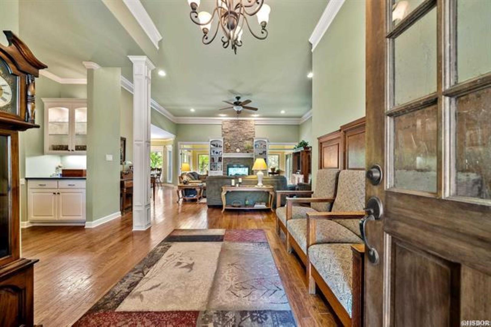299 Longview Point