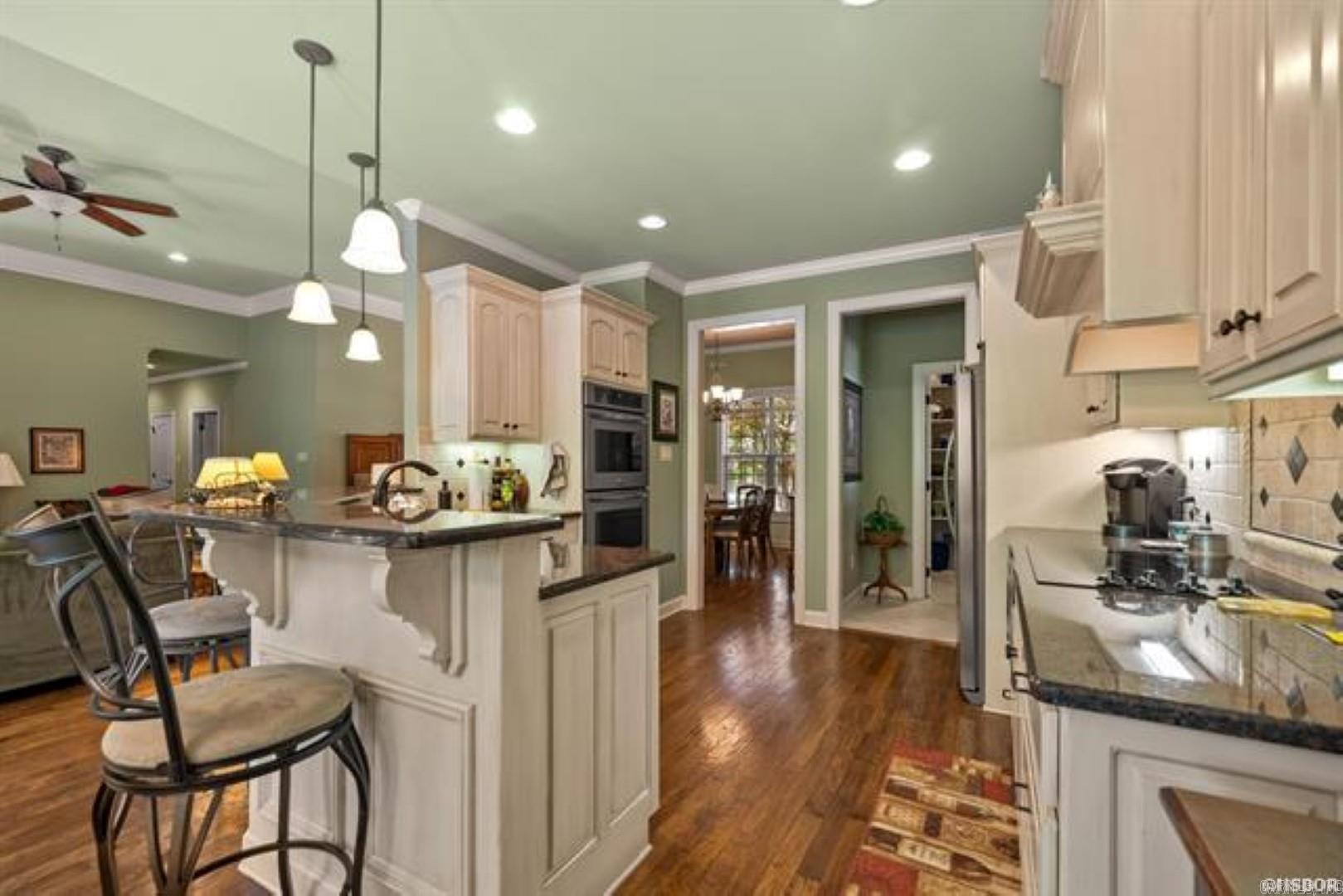 299 Longview Point