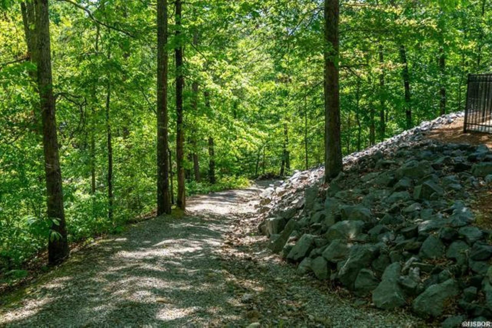 299 Longview Point