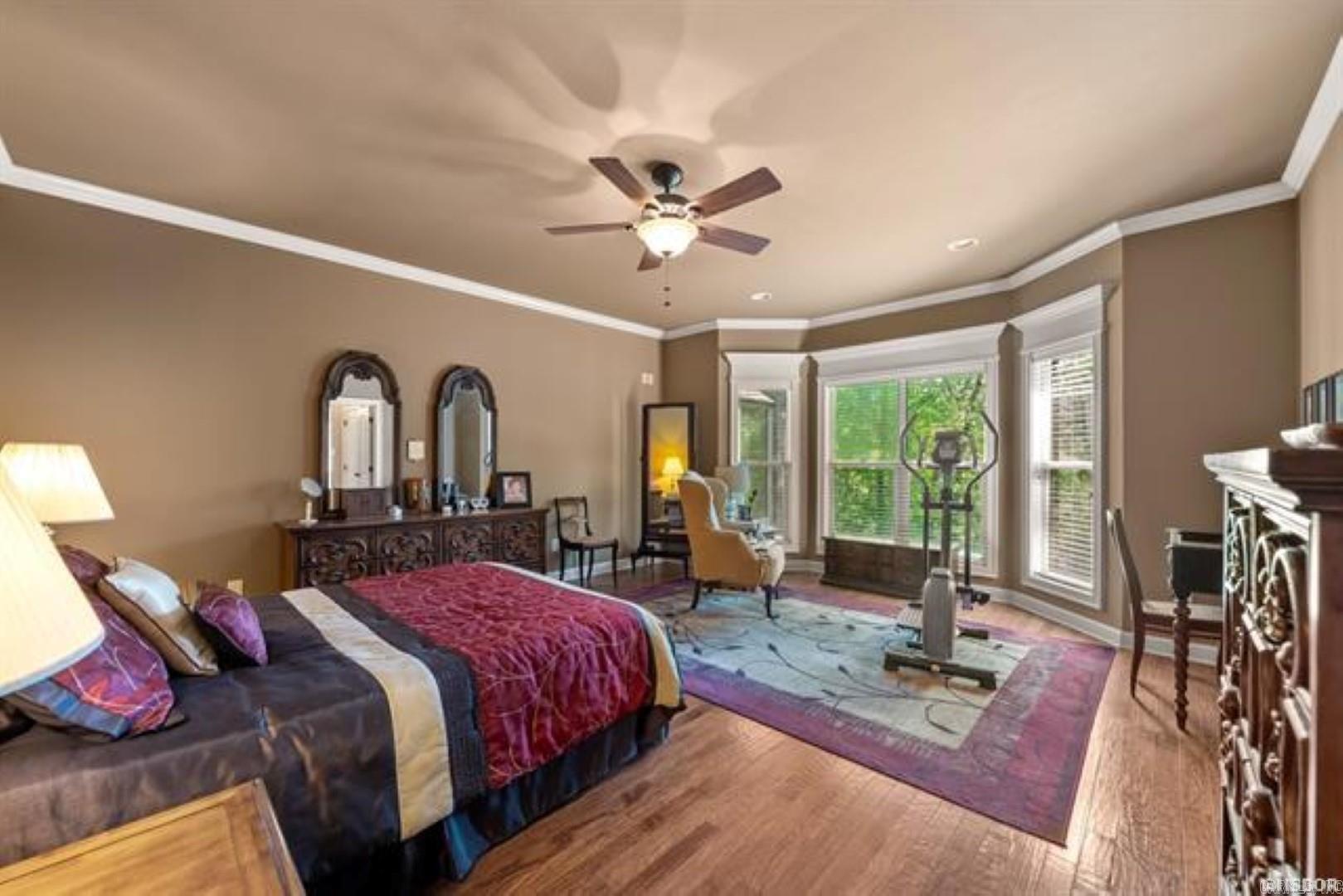 299 Longview Point