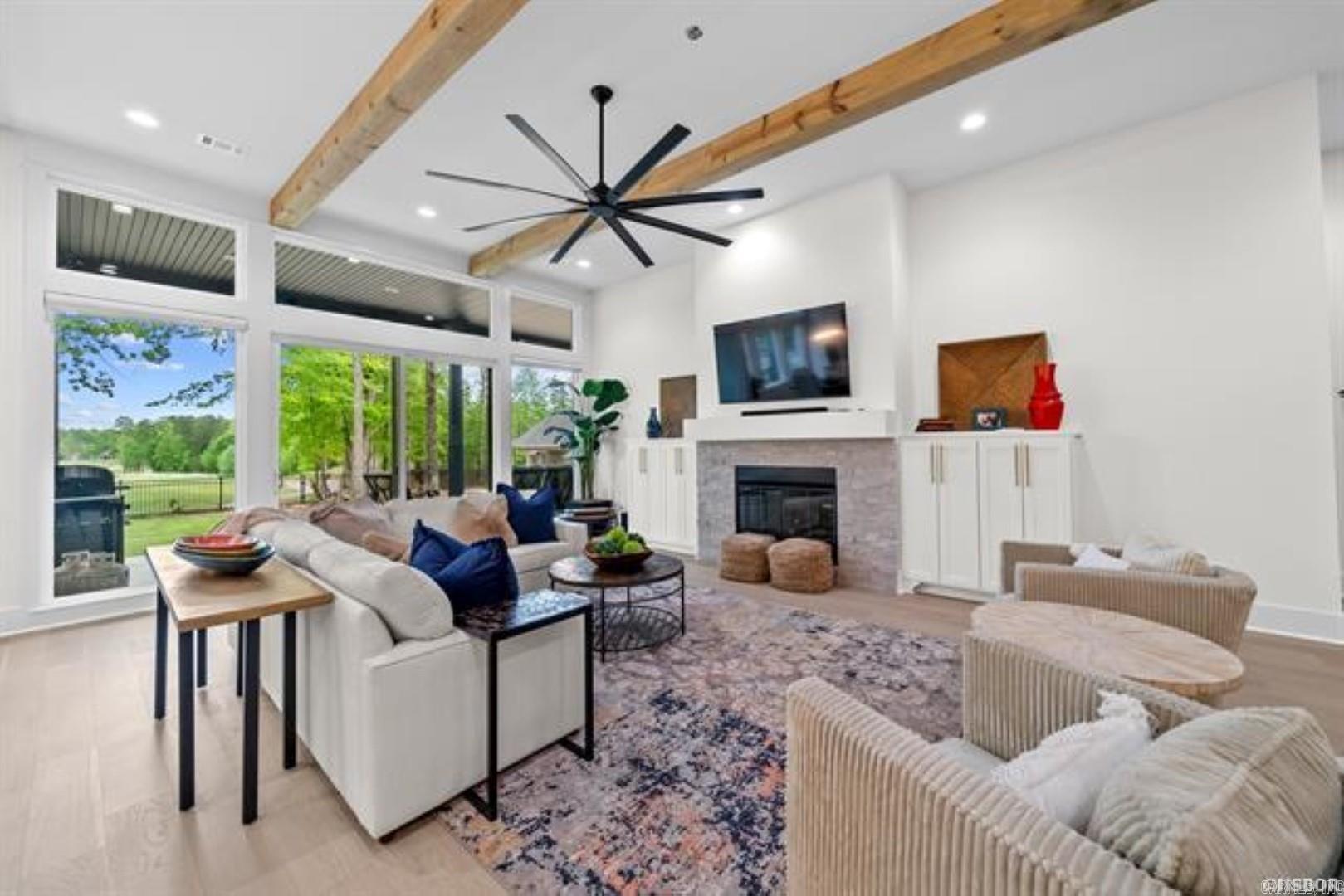 5 Vista Lane