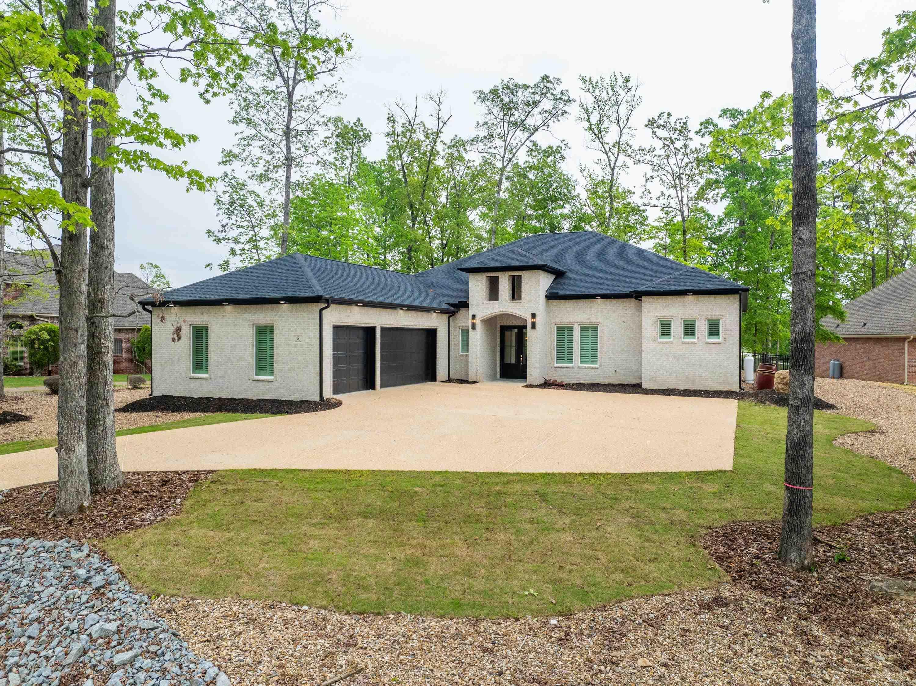 5 Vista Lane