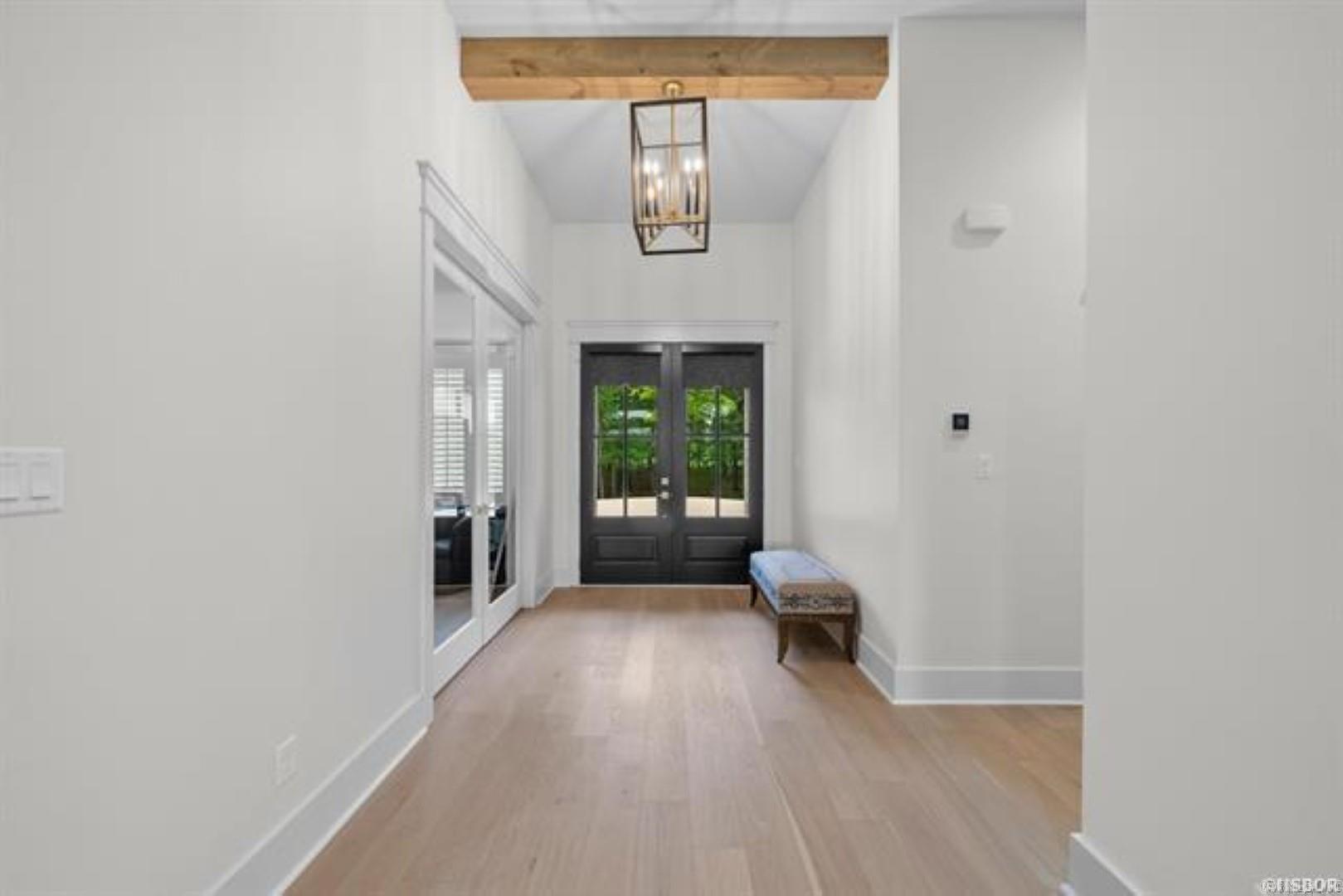 5 Vista Lane