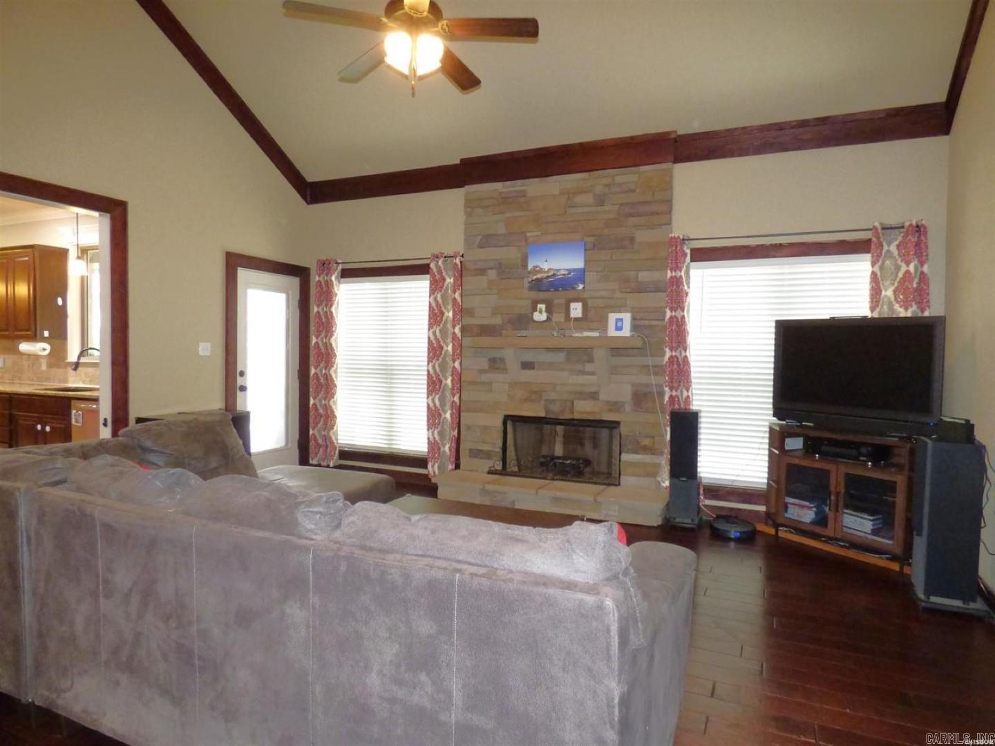 163 Wildwood Forest Road