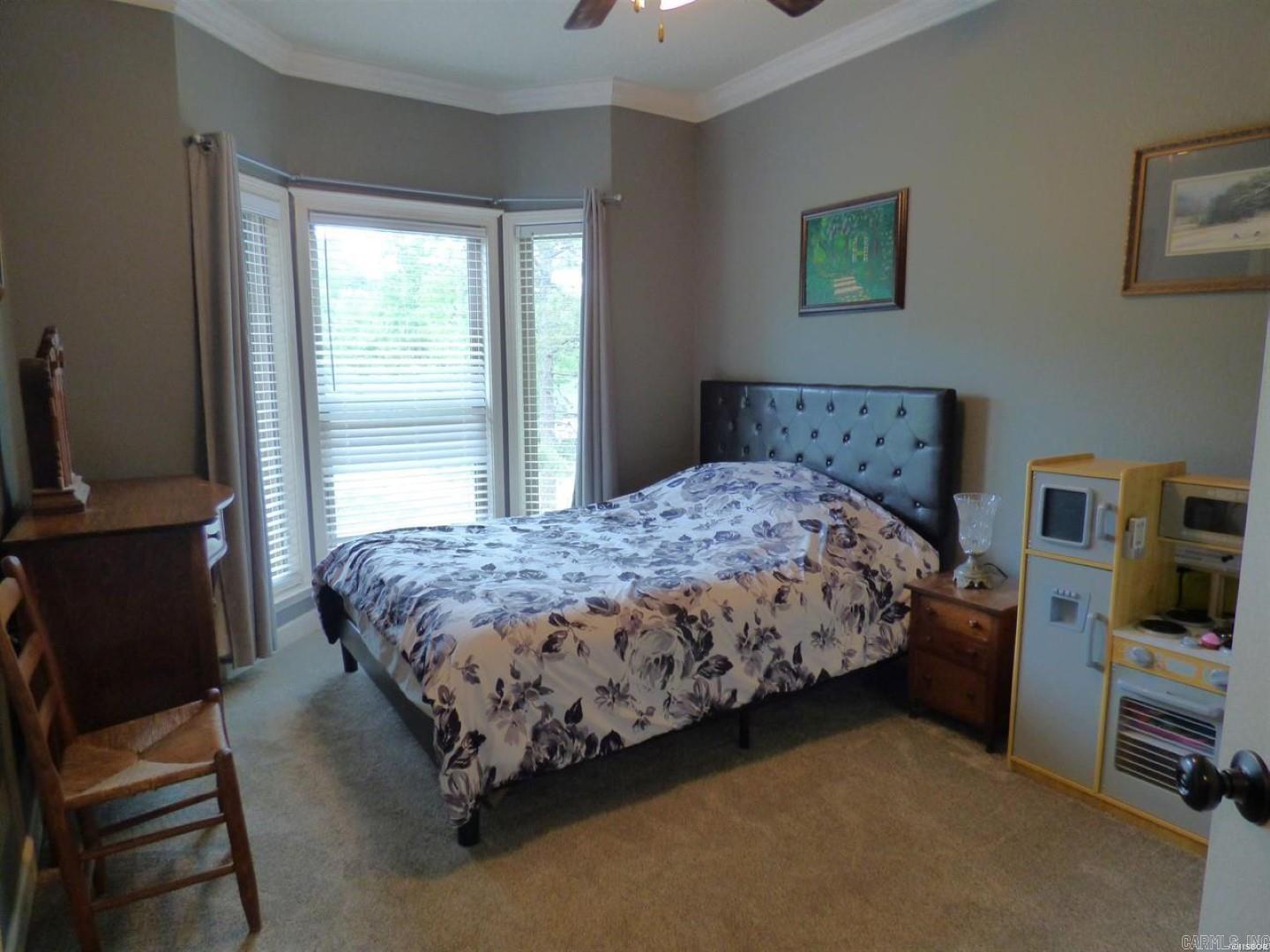 163 Wildwood Forest Road